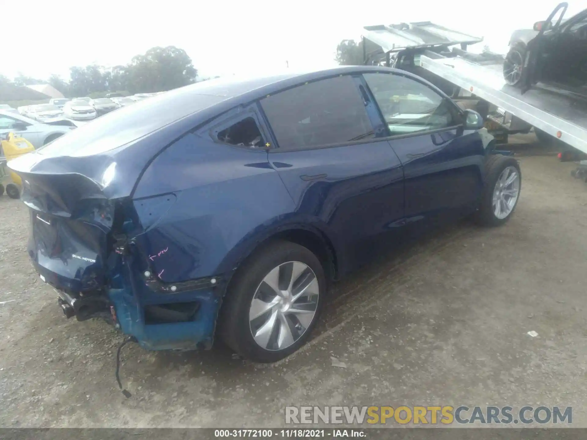 4 Photograph of a damaged car 5YJYGDEE7LF058719 TESLA MODEL Y 2020