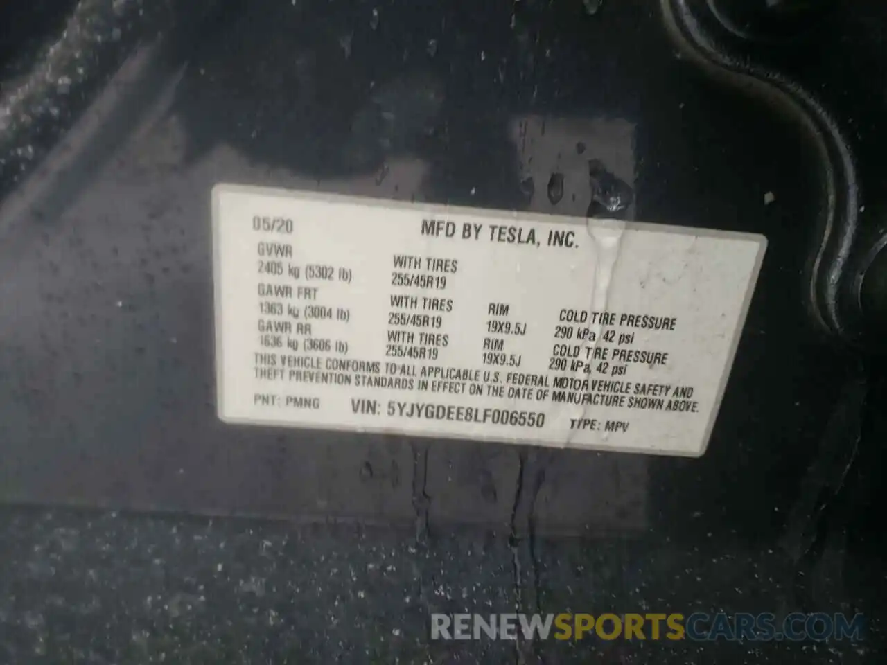 10 Photograph of a damaged car 5YJYGDEE8LF006550 TESLA MODEL Y 2020