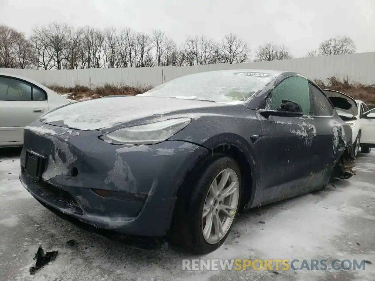 2 Photograph of a damaged car 5YJYGDEE8LF006550 TESLA MODEL Y 2020