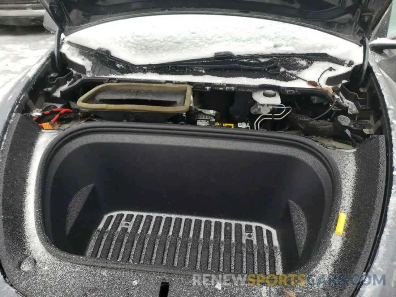 7 Photograph of a damaged car 5YJYGDEE8LF006550 TESLA MODEL Y 2020