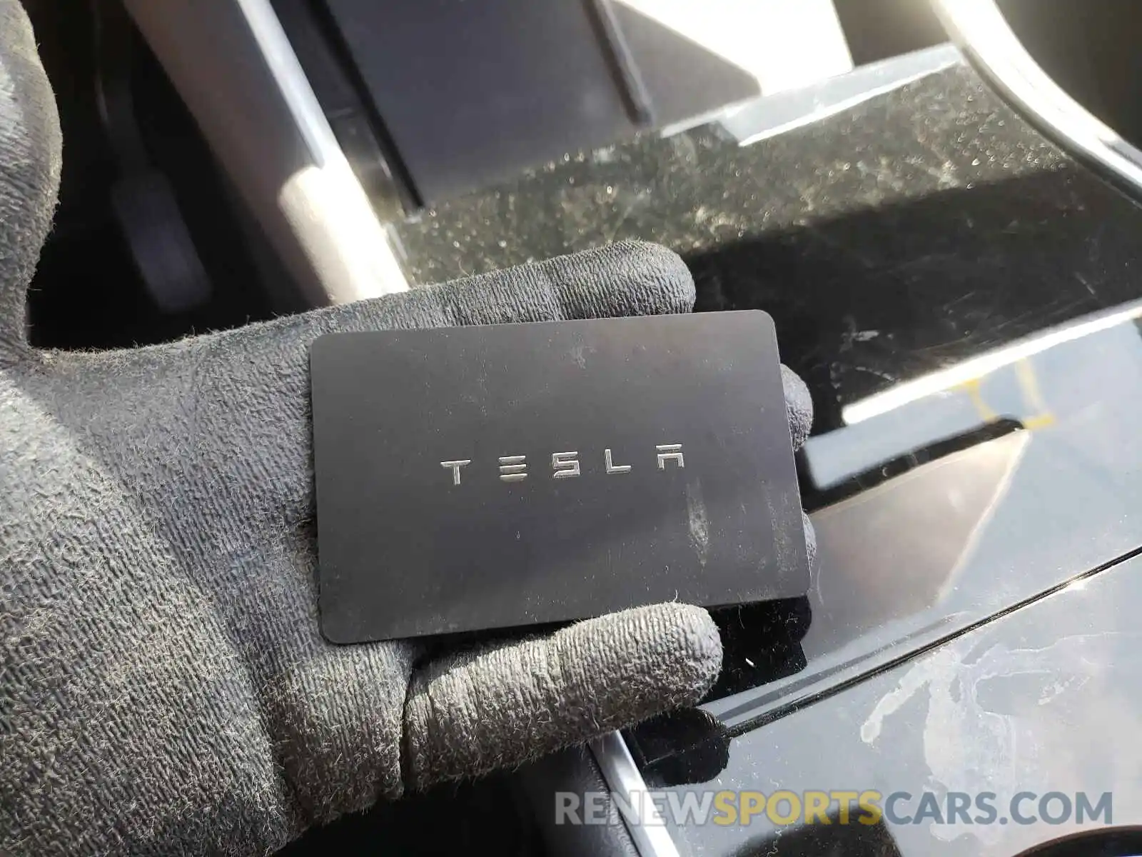 9 Photograph of a damaged car 5YJYGDEE8LF008606 TESLA MODEL Y 2020