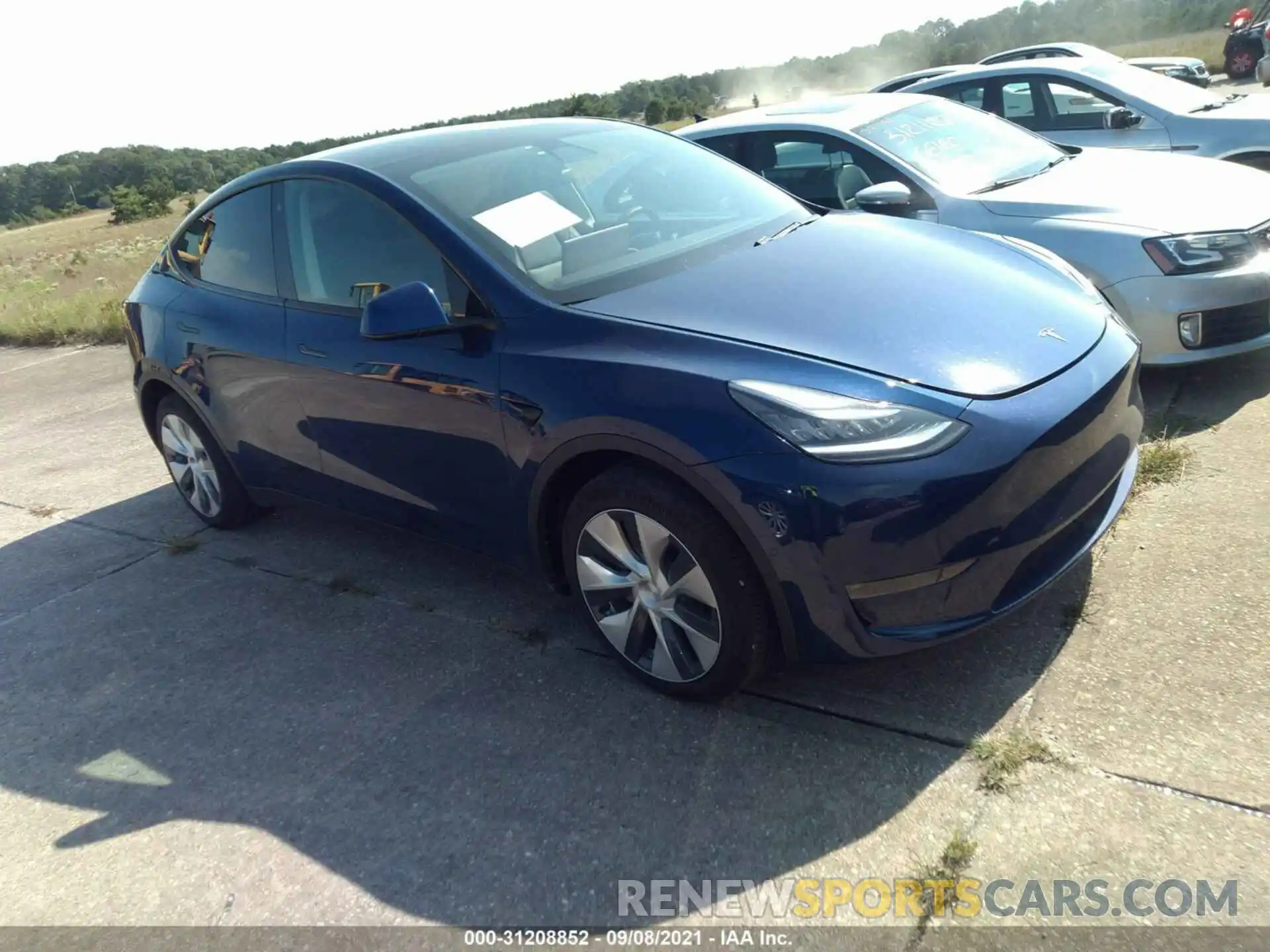 1 Photograph of a damaged car 5YJYGDEE8LF010842 TESLA MODEL Y 2020