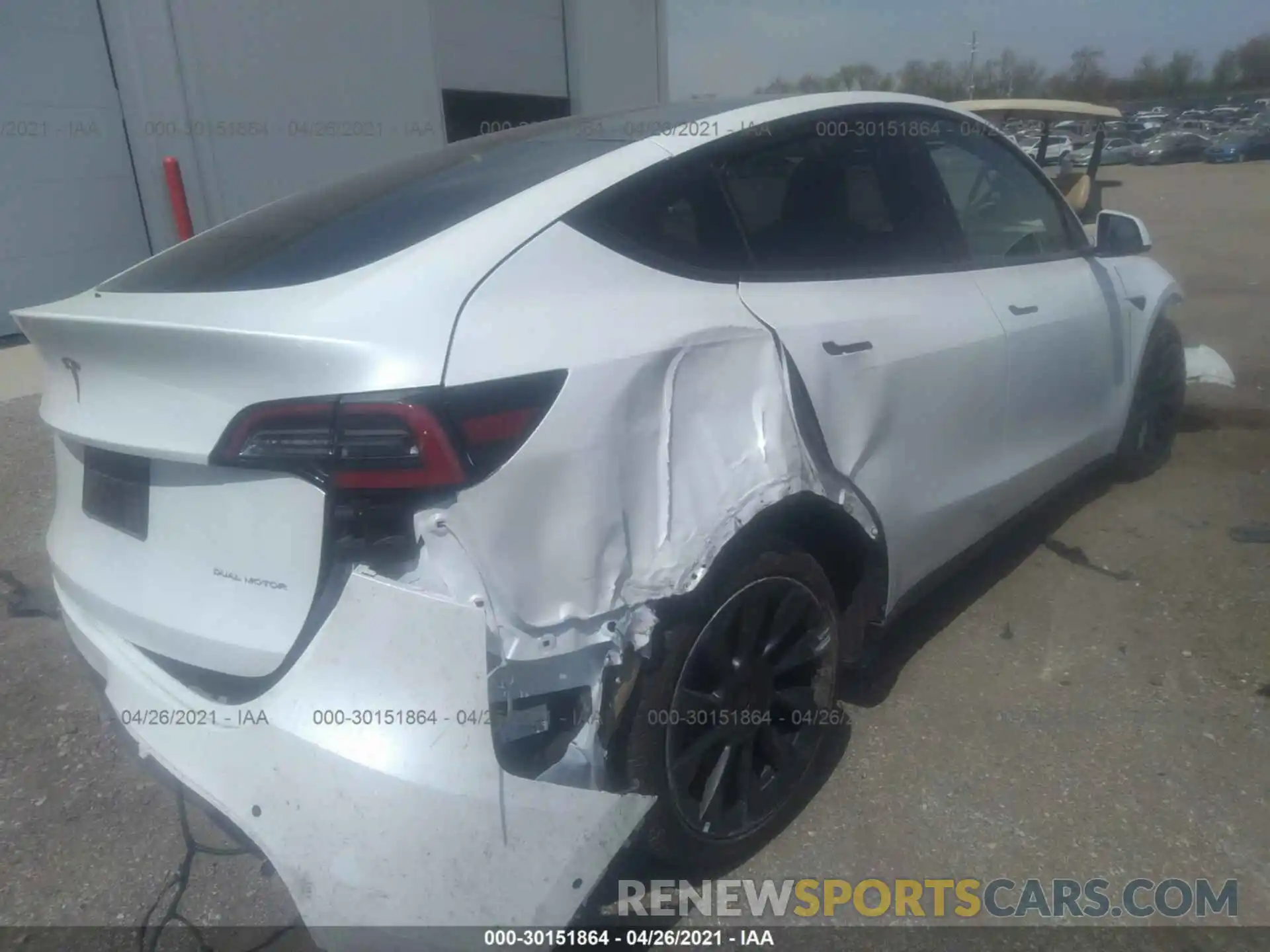 4 Photograph of a damaged car 5YJYGDEE8LF011246 TESLA MODEL Y 2020