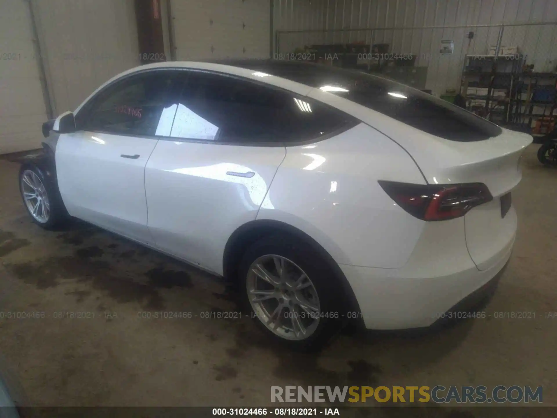 3 Photograph of a damaged car 5YJYGDEE8LF013496 TESLA MODEL Y 2020