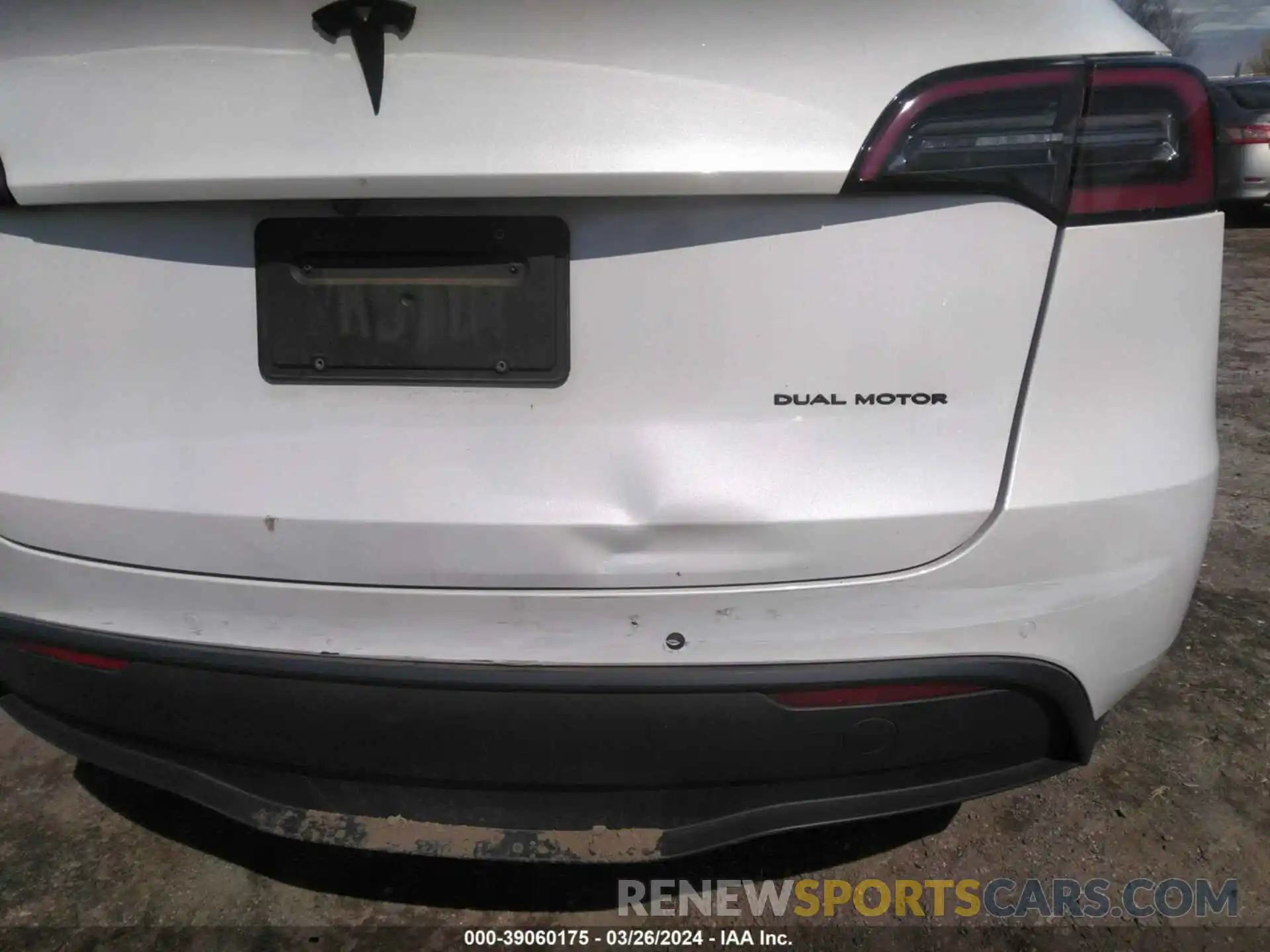 11 Photograph of a damaged car 5YJYGDEE8LF020321 TESLA MODEL Y 2020