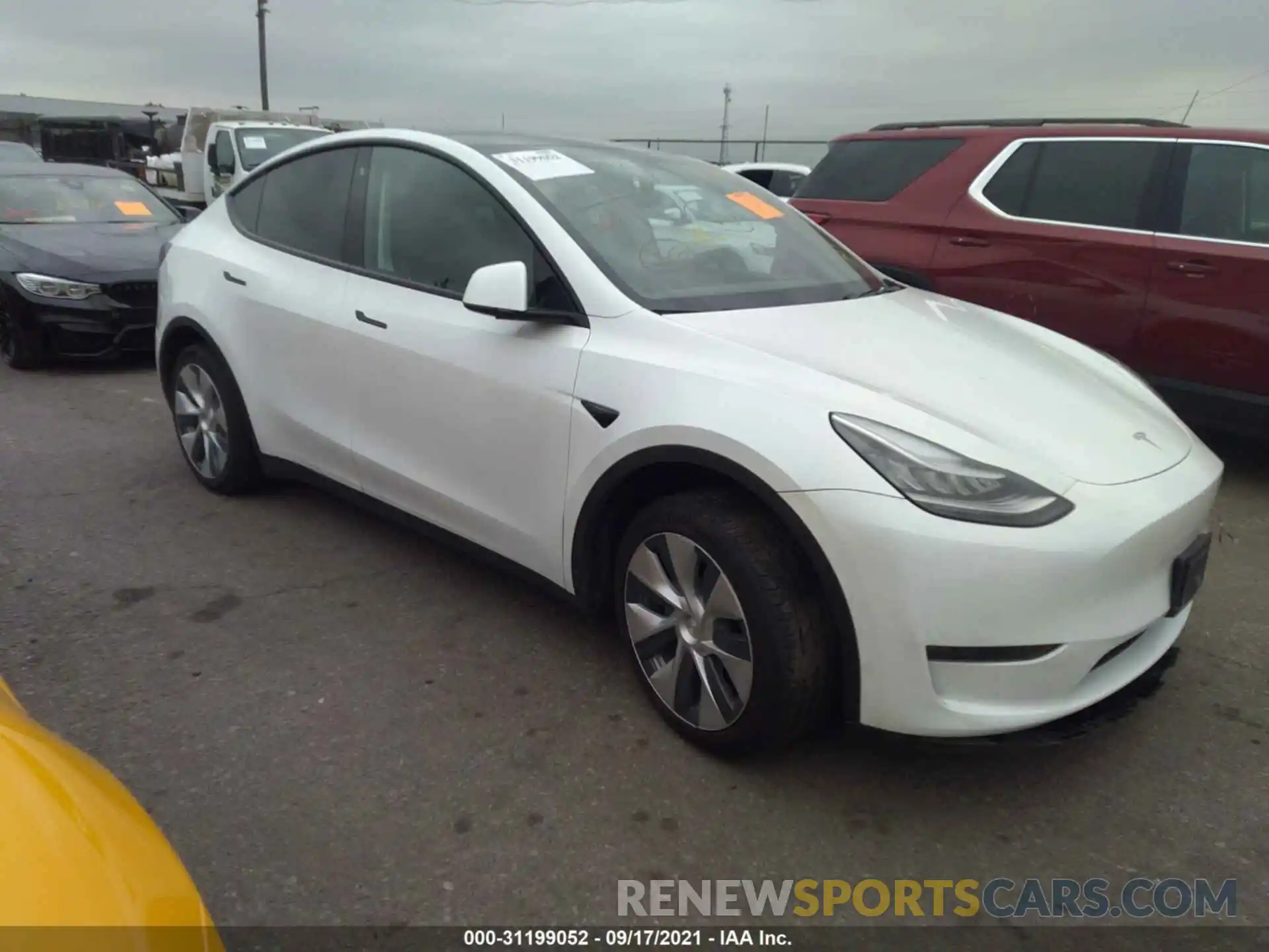 1 Фотография поврежденного автомобиля 5YJYGDEE8LF024885 TESLA MODEL Y 2020