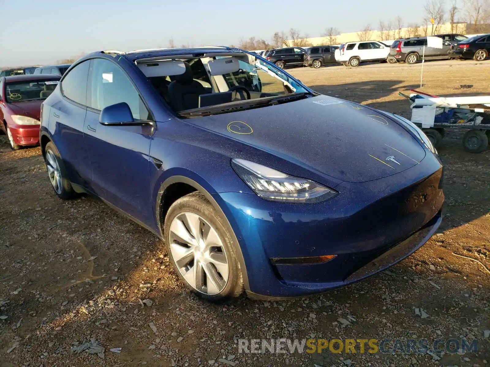 1 Photograph of a damaged car 5YJYGDEE8LF030699 TESLA MODEL Y 2020