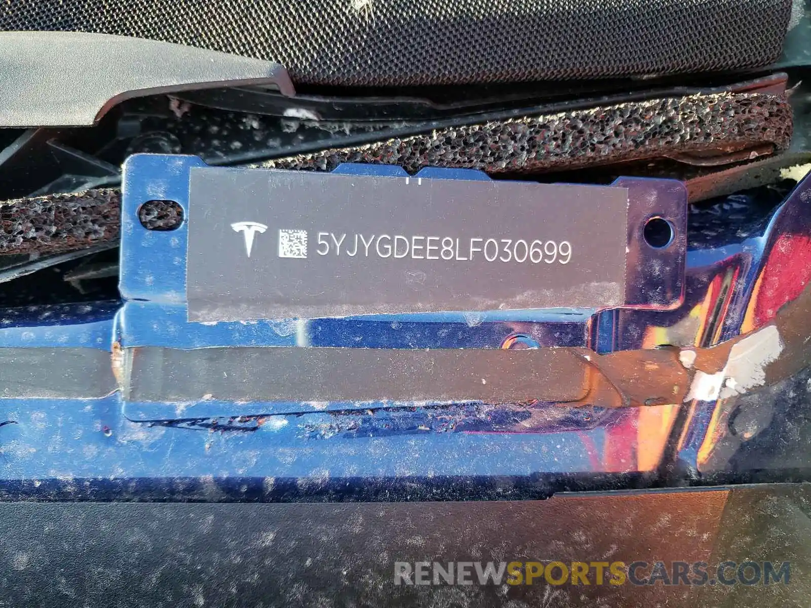 10 Photograph of a damaged car 5YJYGDEE8LF030699 TESLA MODEL Y 2020