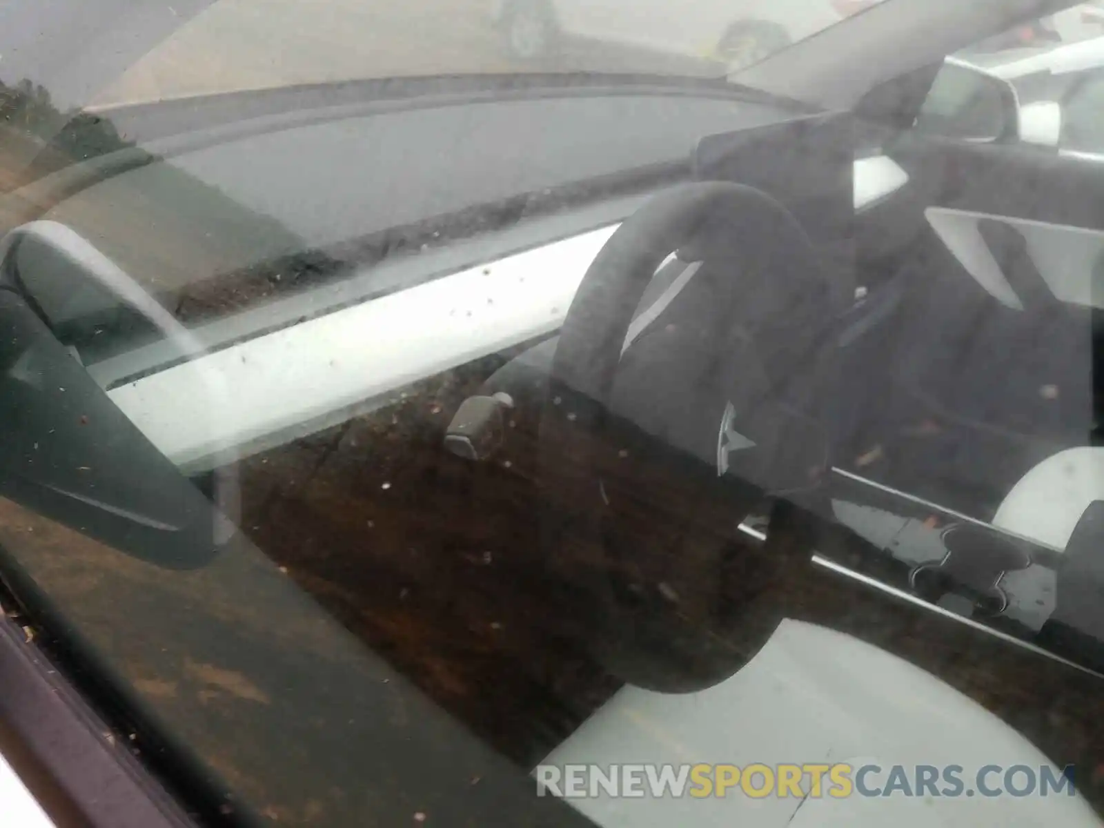 8 Photograph of a damaged car 5YJYGDEE8LF034770 TESLA MODEL Y 2020