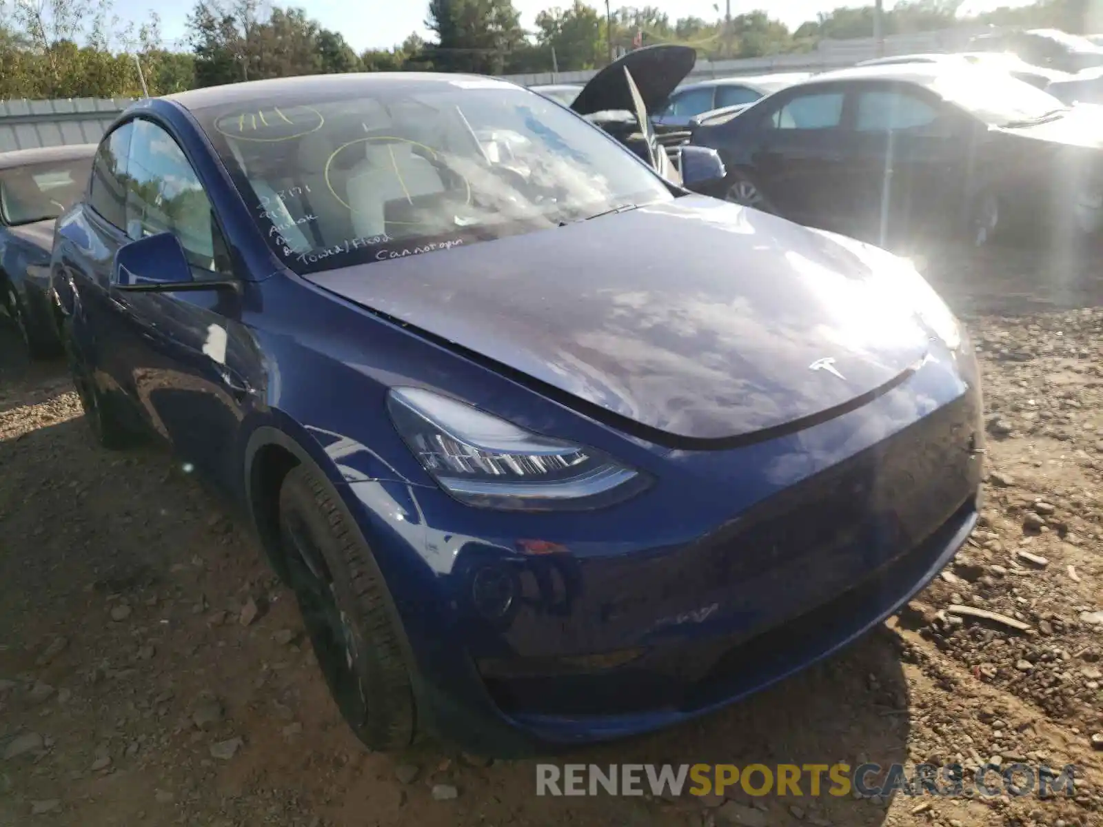 1 Фотография поврежденного автомобиля 5YJYGDEE8LF037619 TESLA MODEL Y 2020