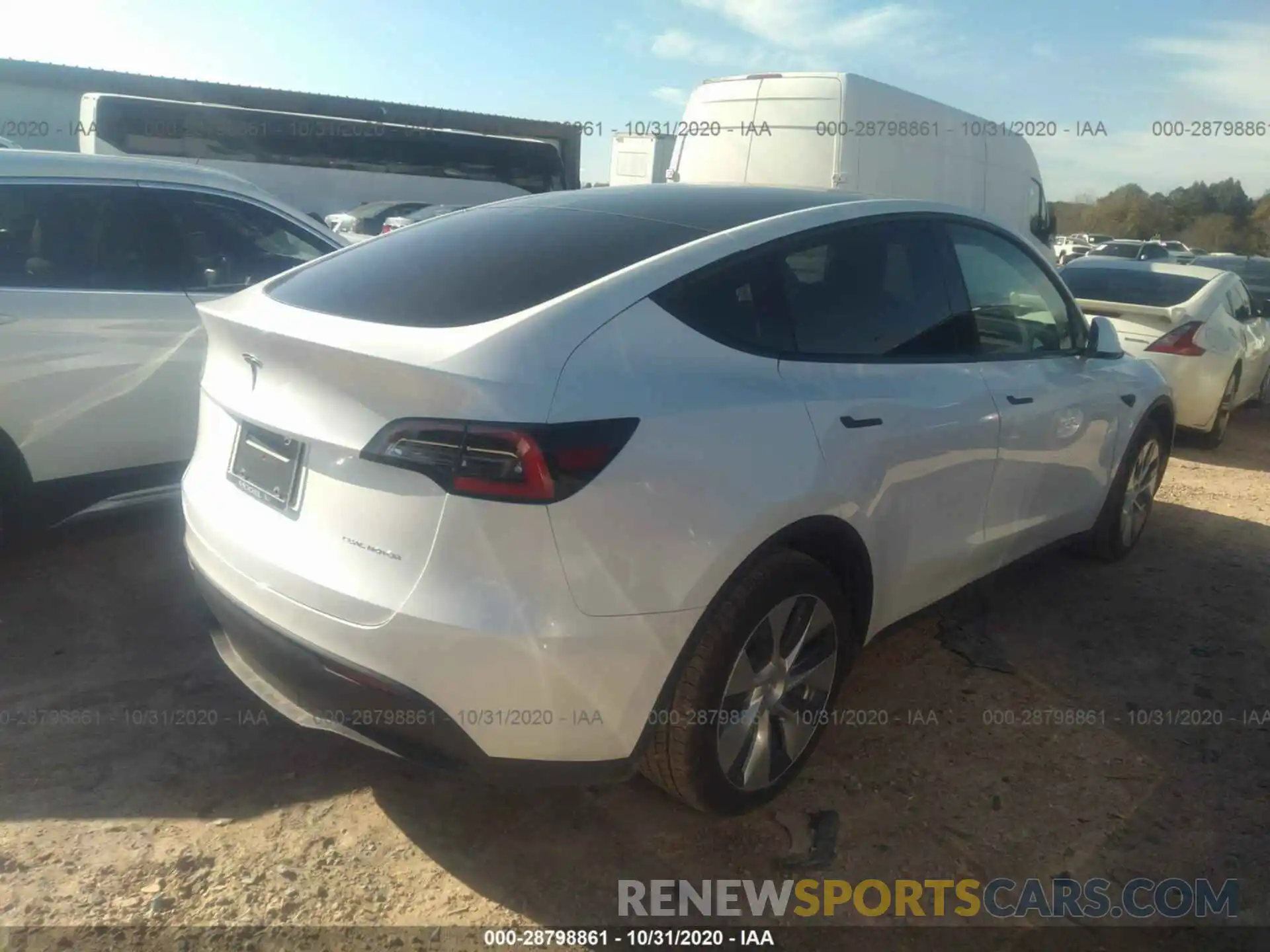 4 Photograph of a damaged car 5YJYGDEE8LF050452 TESLA MODEL Y 2020