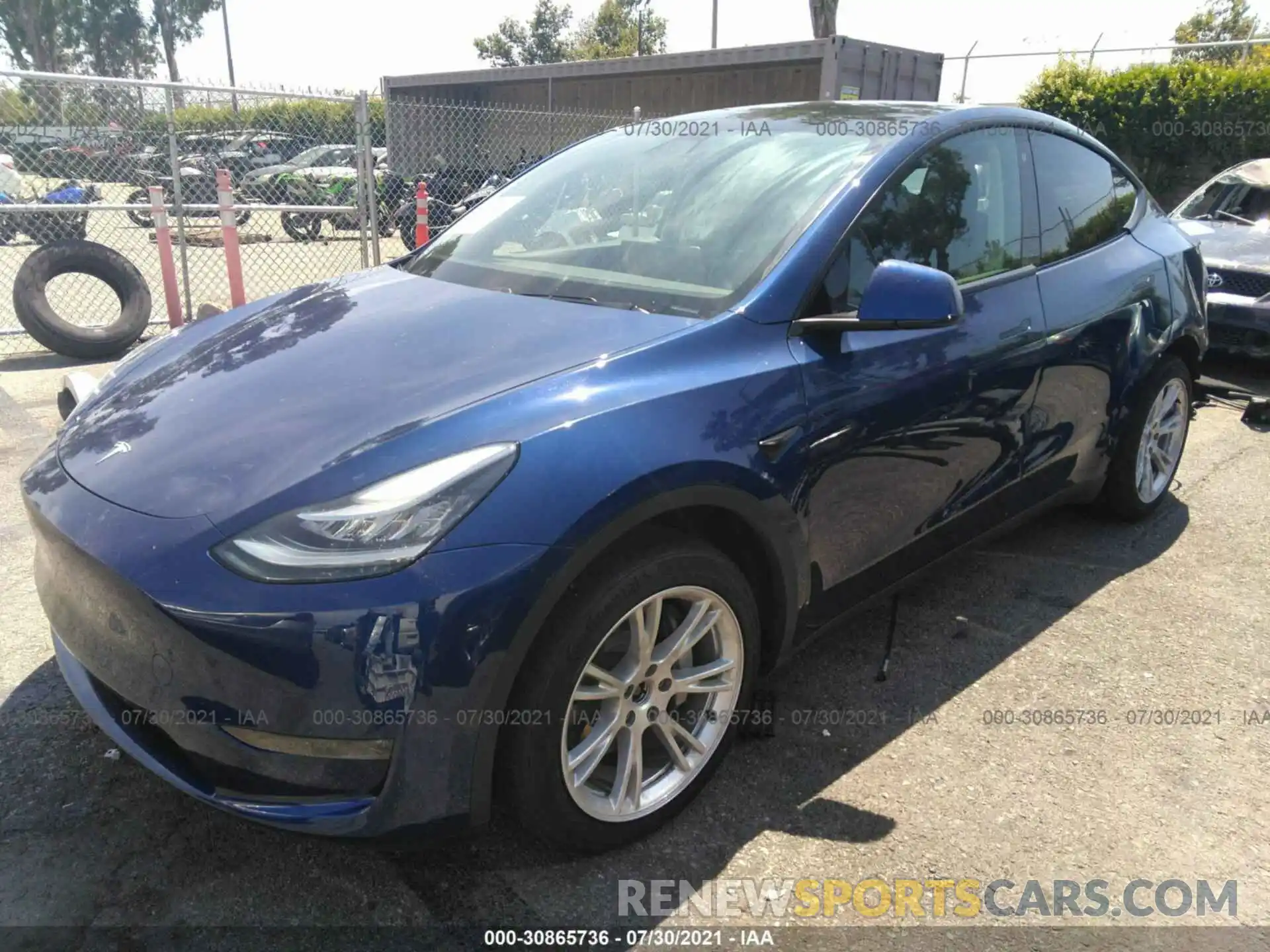 2 Photograph of a damaged car 5YJYGDEE8LF055294 TESLA MODEL Y 2020