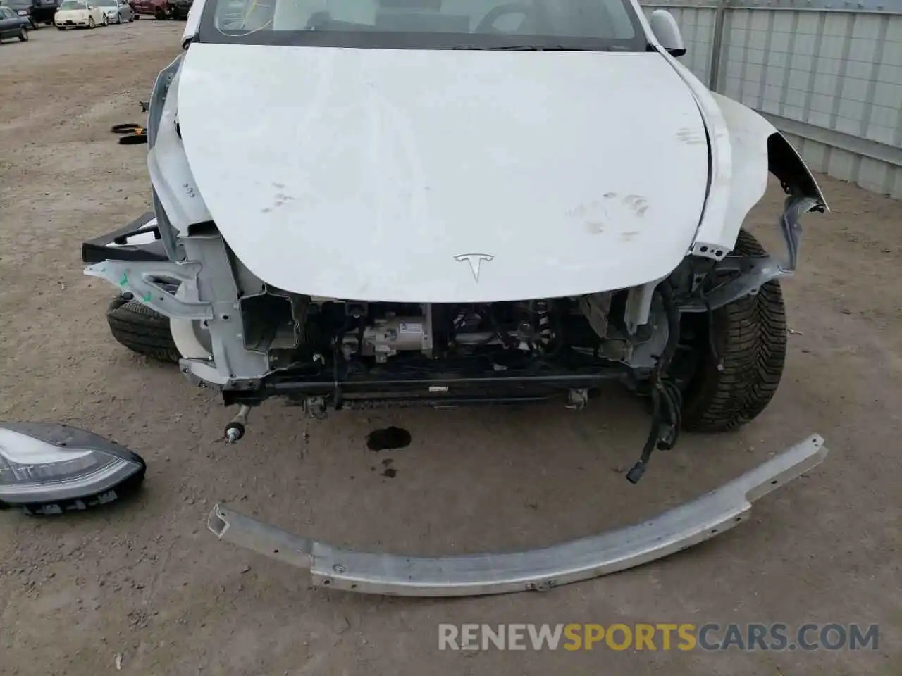 9 Photograph of a damaged car 5YJYGDEE8LF056039 TESLA MODEL Y 2020