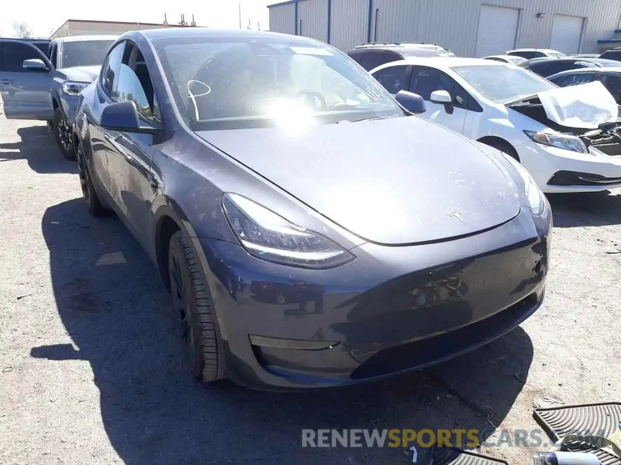 1 Photograph of a damaged car 5YJYGDEE8LF059278 TESLA MODEL Y 2020