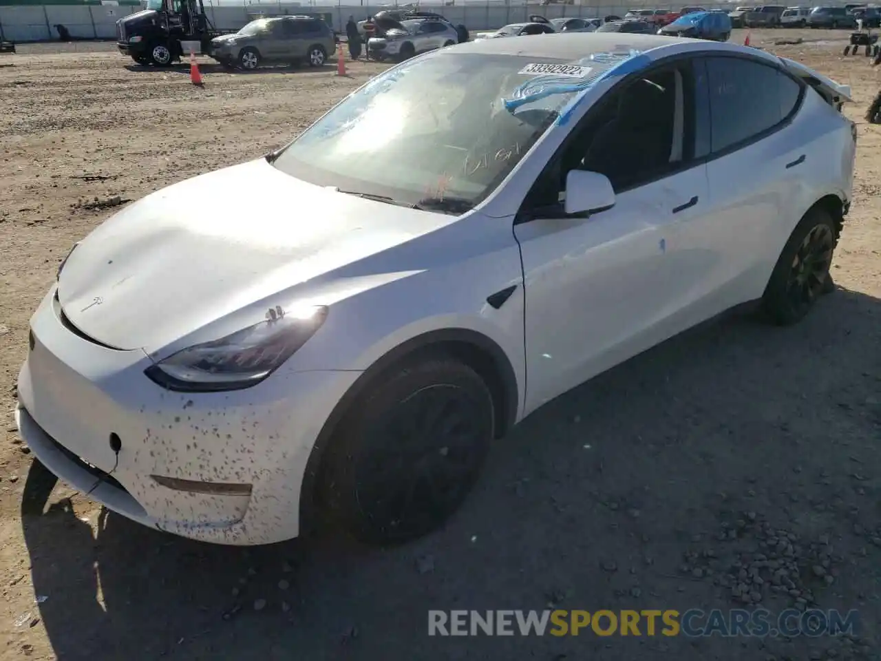 2 Photograph of a damaged car 5YJYGDEE8LF059281 TESLA MODEL Y 2020