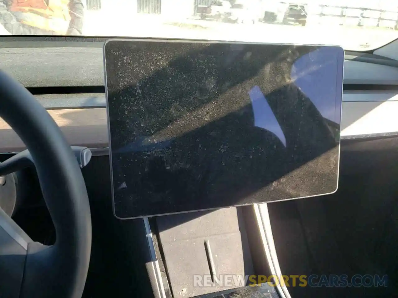 8 Photograph of a damaged car 5YJYGDEE8LF059281 TESLA MODEL Y 2020