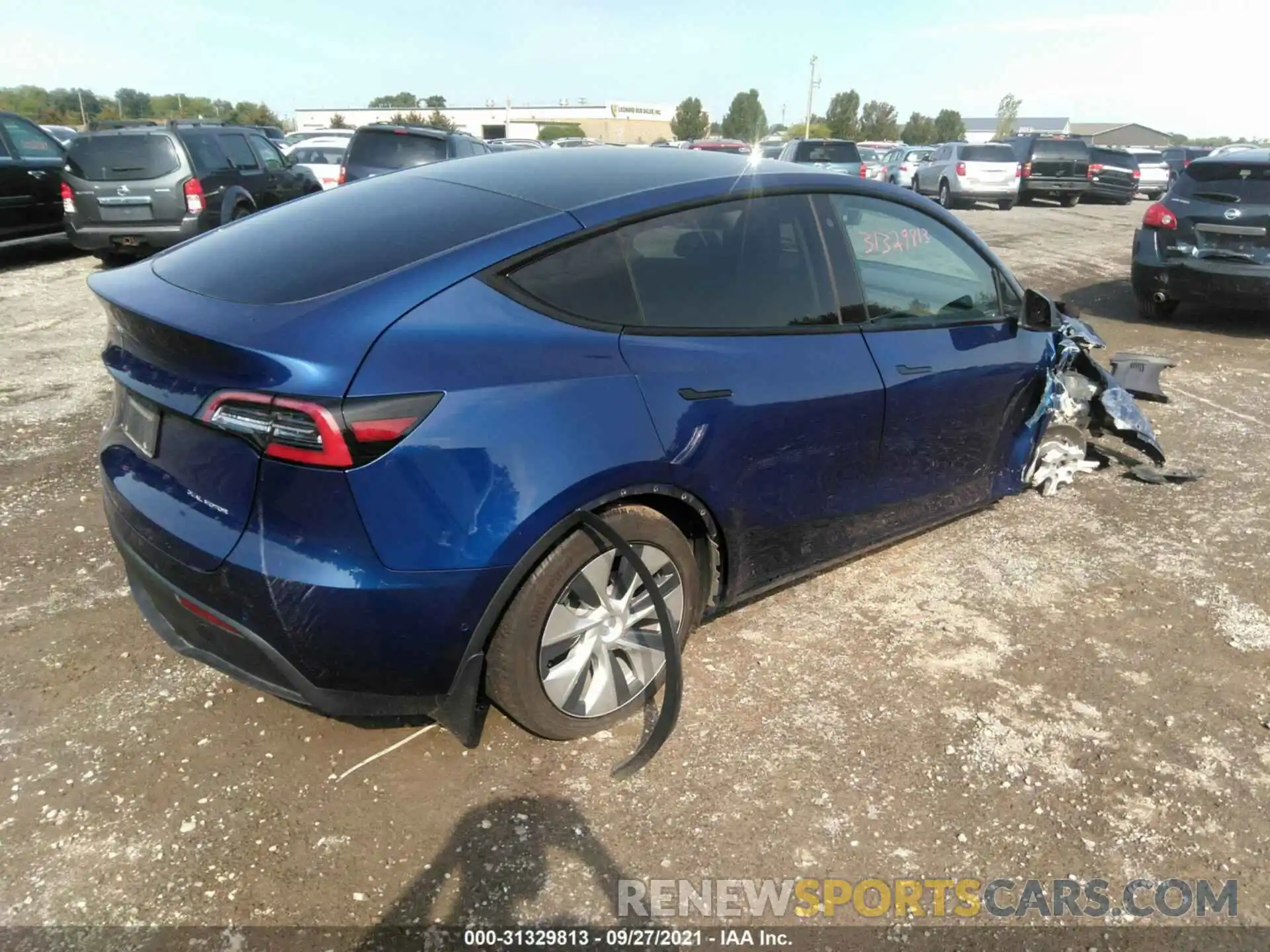 4 Фотография поврежденного автомобиля 5YJYGDEE9LF006699 TESLA MODEL Y 2020