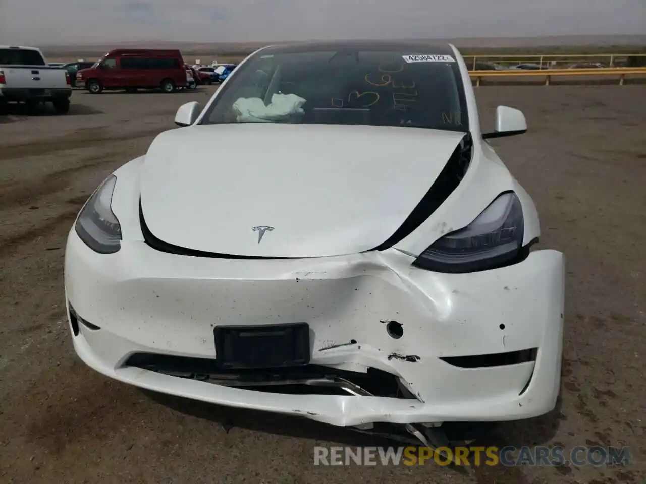 9 Photograph of a damaged car 5YJYGDEE9LF015211 TESLA MODEL Y 2020