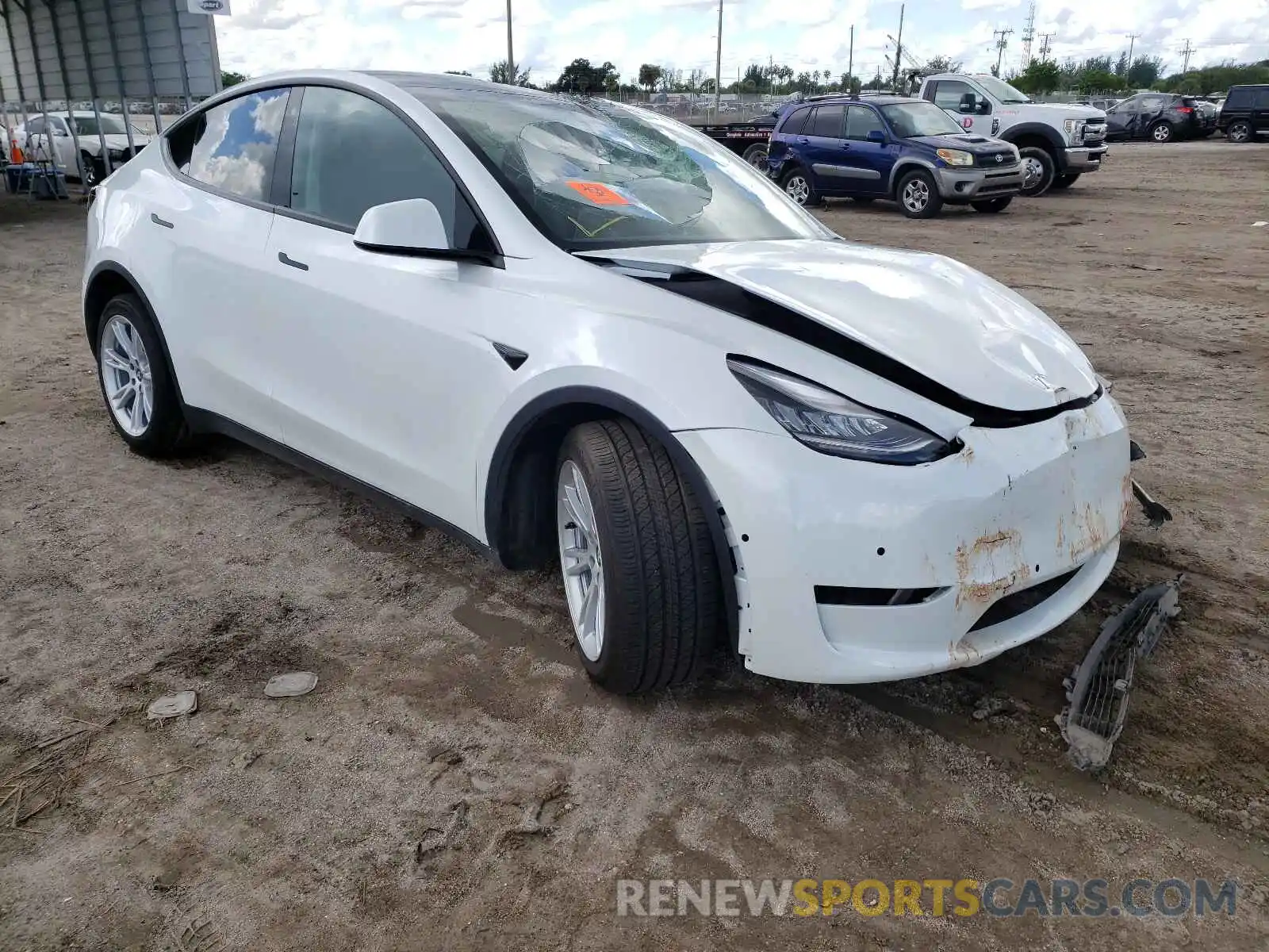 1 Photograph of a damaged car 5YJYGDEE9LF017119 TESLA MODEL Y 2020