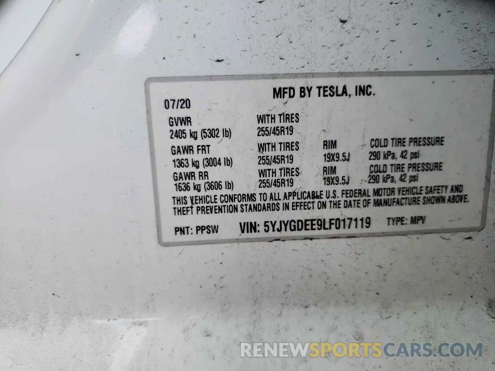 10 Photograph of a damaged car 5YJYGDEE9LF017119 TESLA MODEL Y 2020