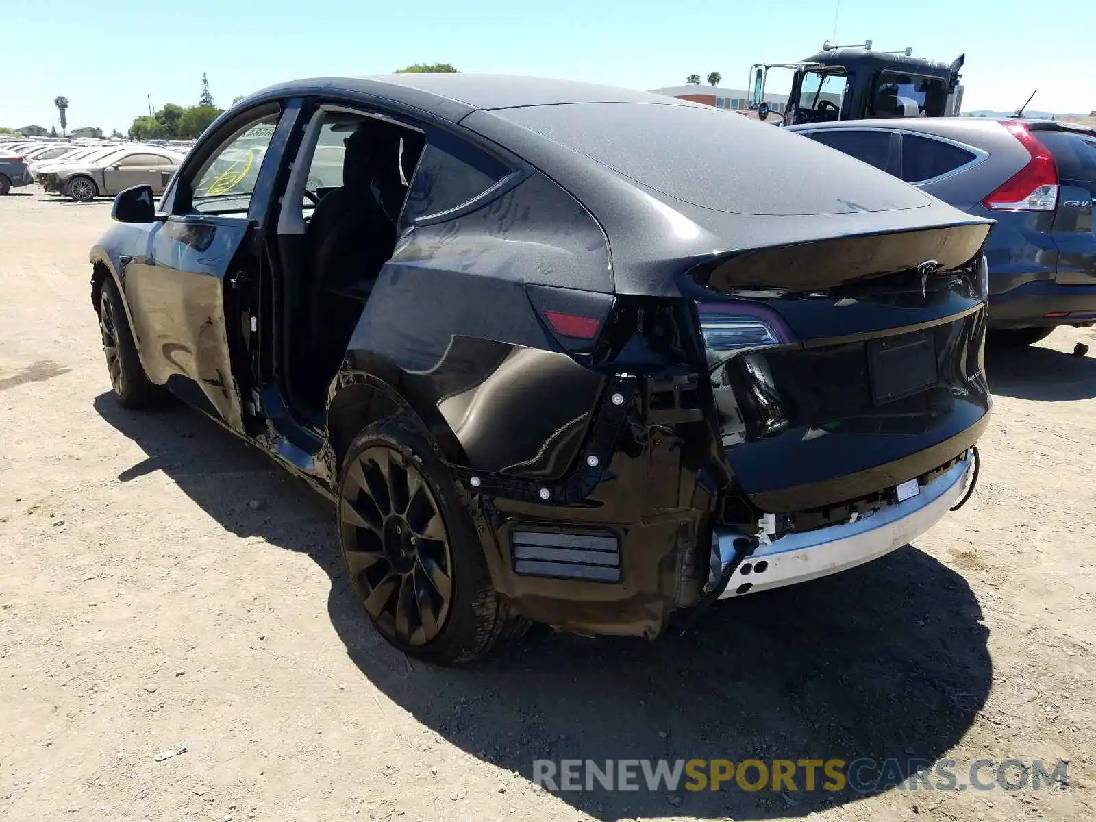 3 Photograph of a damaged car 5YJYGDEE9LF017461 TESLA MODEL Y 2020