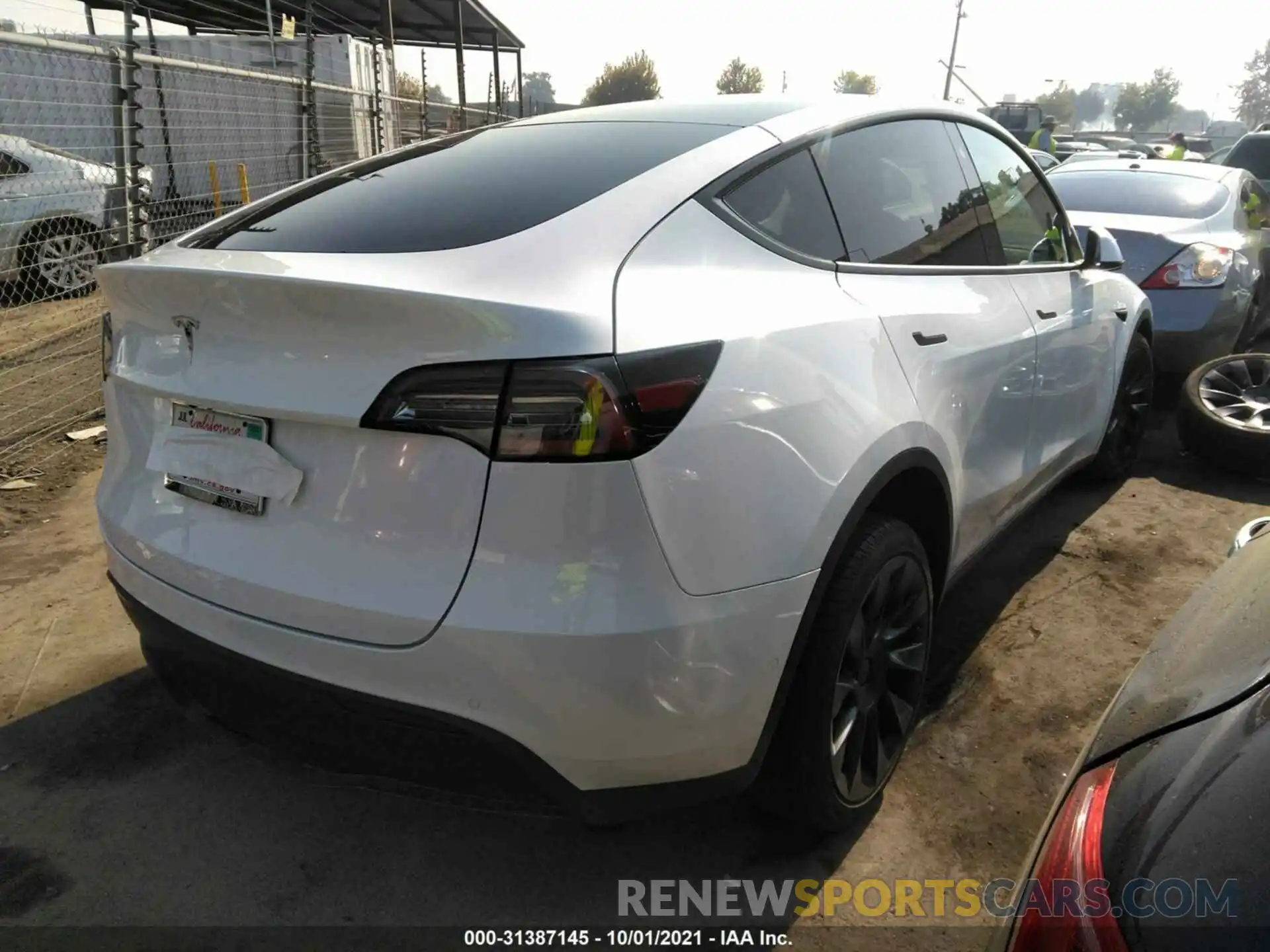 4 Photograph of a damaged car 5YJYGDEE9LF025494 TESLA MODEL Y 2020