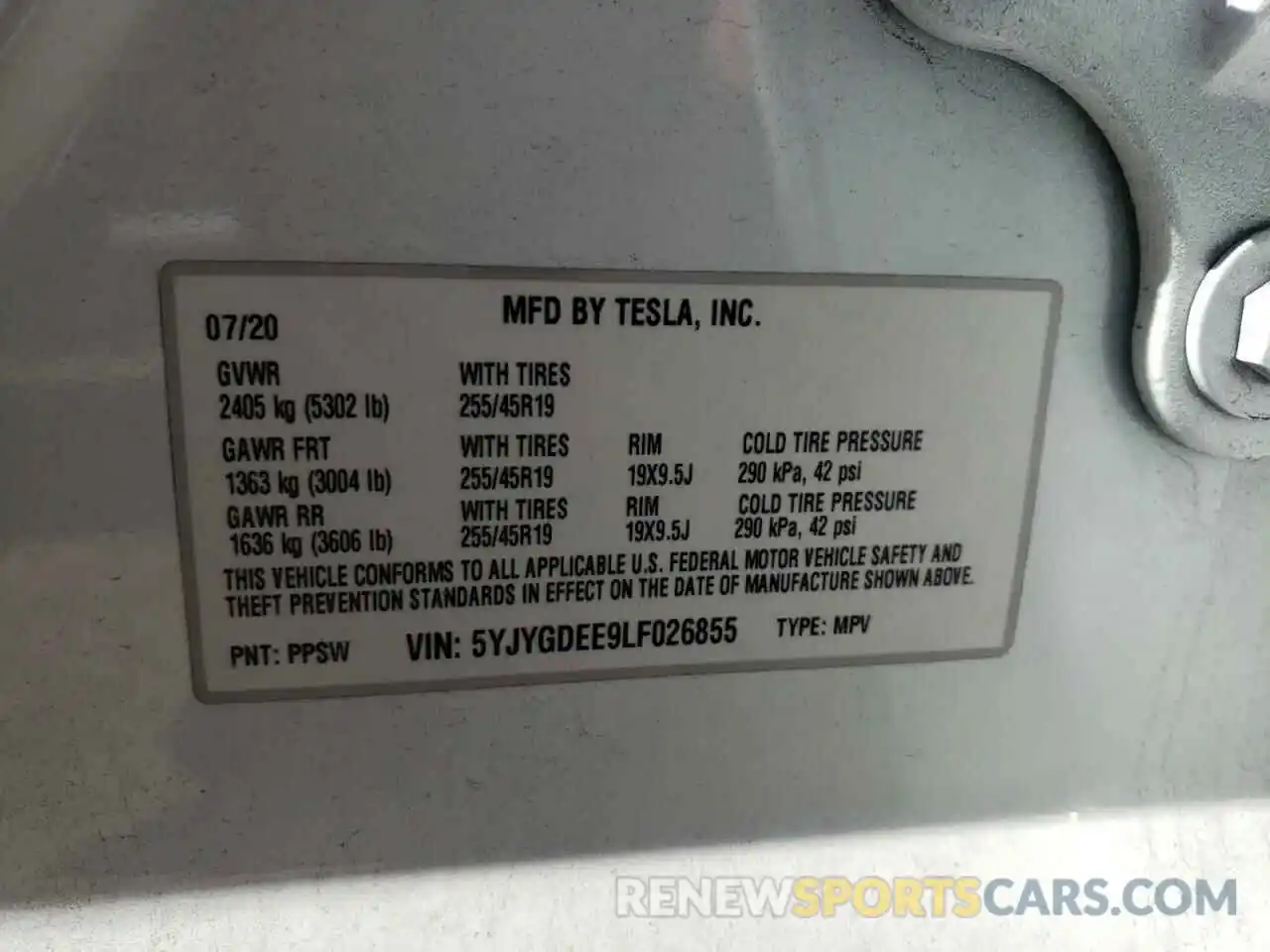 10 Photograph of a damaged car 5YJYGDEE9LF026855 TESLA MODEL Y 2020