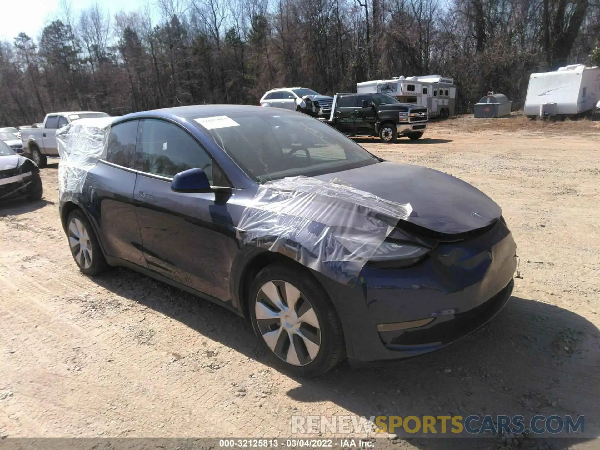 1 Photograph of a damaged car 5YJYGDEE9LF031814 TESLA MODEL Y 2020