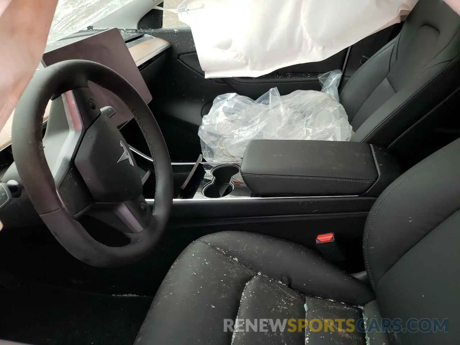 5 Photograph of a damaged car 5YJYGDEE9LF047723 TESLA MODEL Y 2020