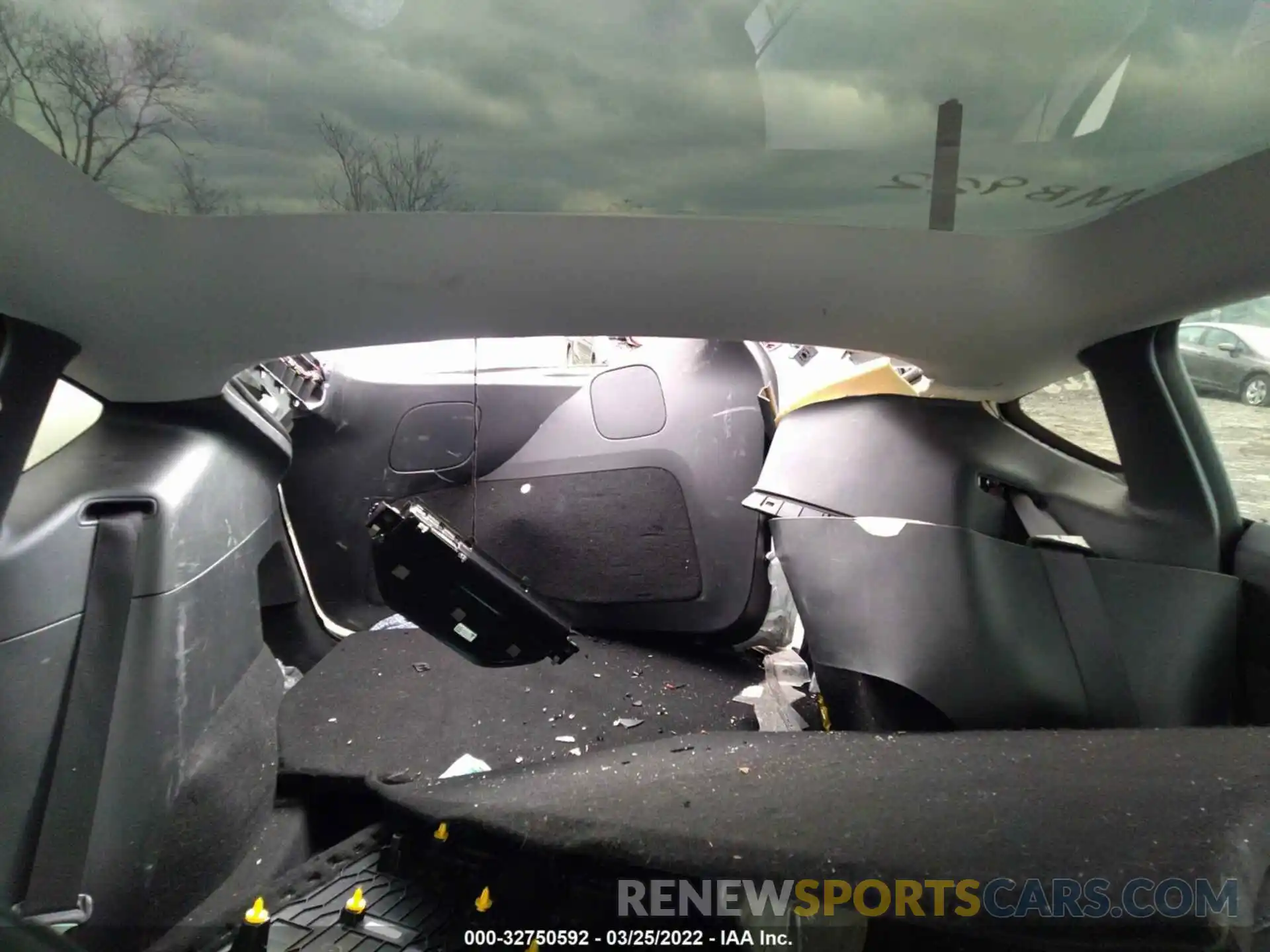 11 Photograph of a damaged car 5YJYGDEE9LF048158 TESLA MODEL Y 2020