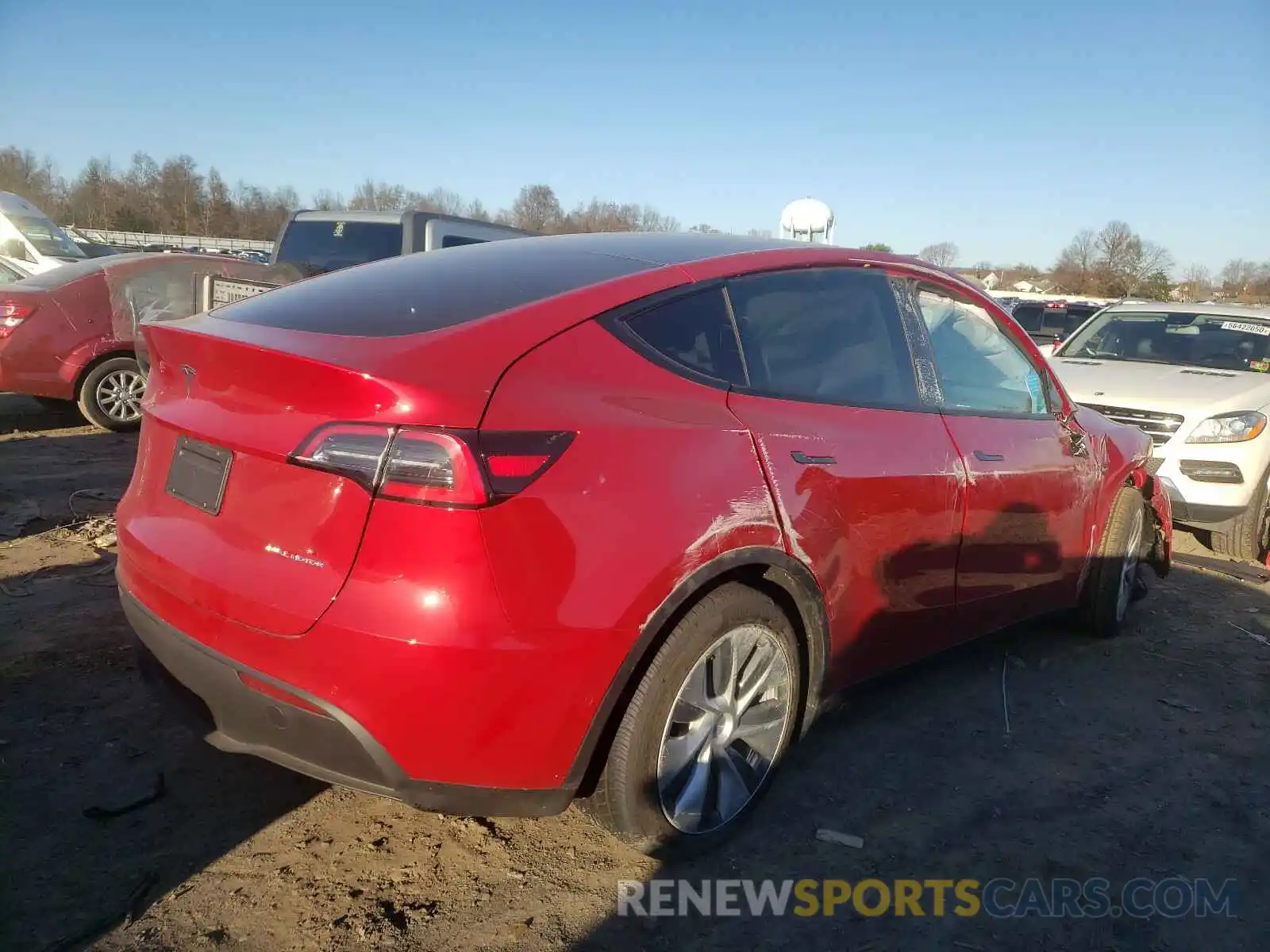 4 Photograph of a damaged car 5YJYGDEE9LF049715 TESLA MODEL Y 2020