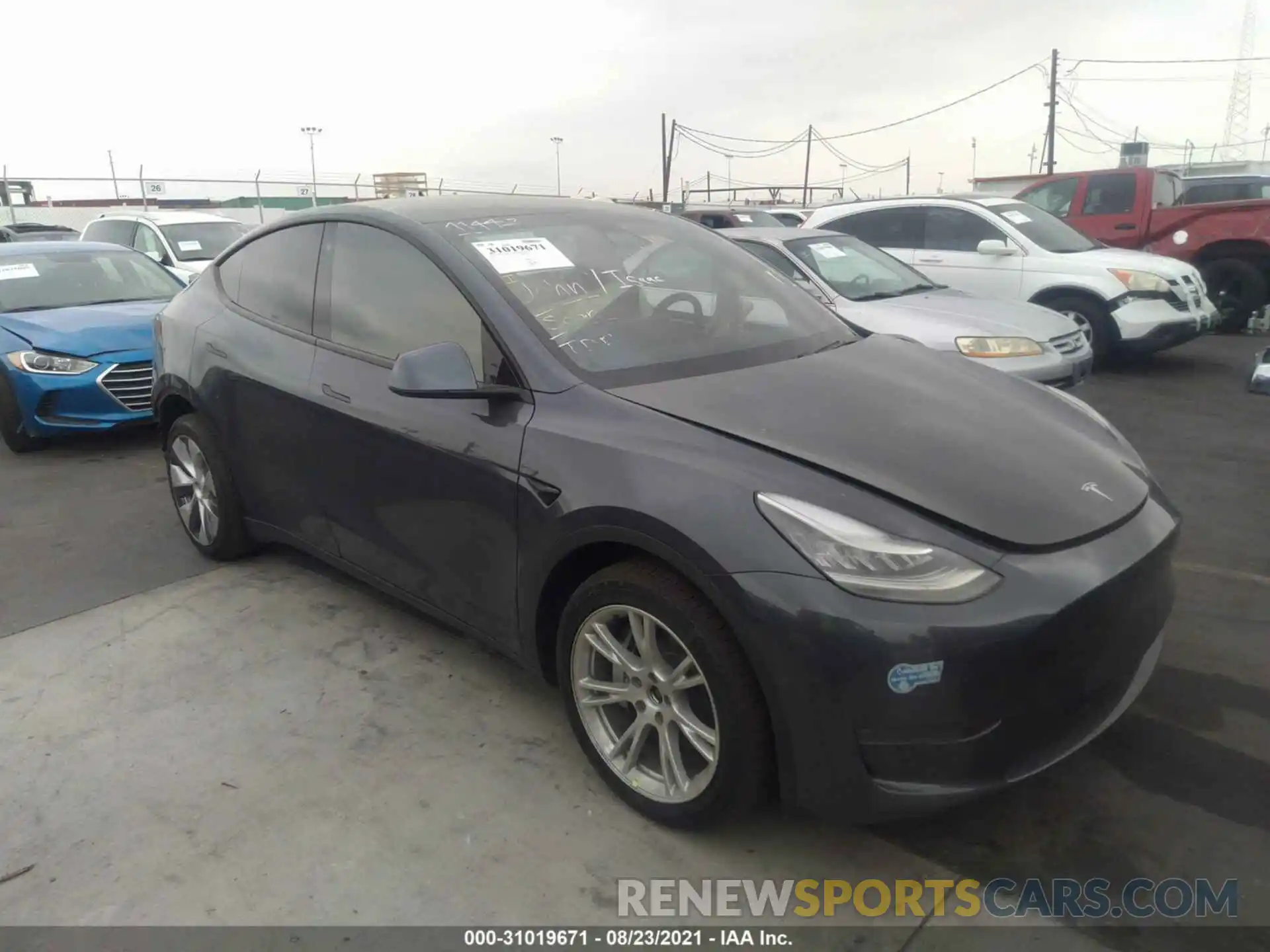 1 Photograph of a damaged car 5YJYGDEE9LF050475 TESLA MODEL Y 2020