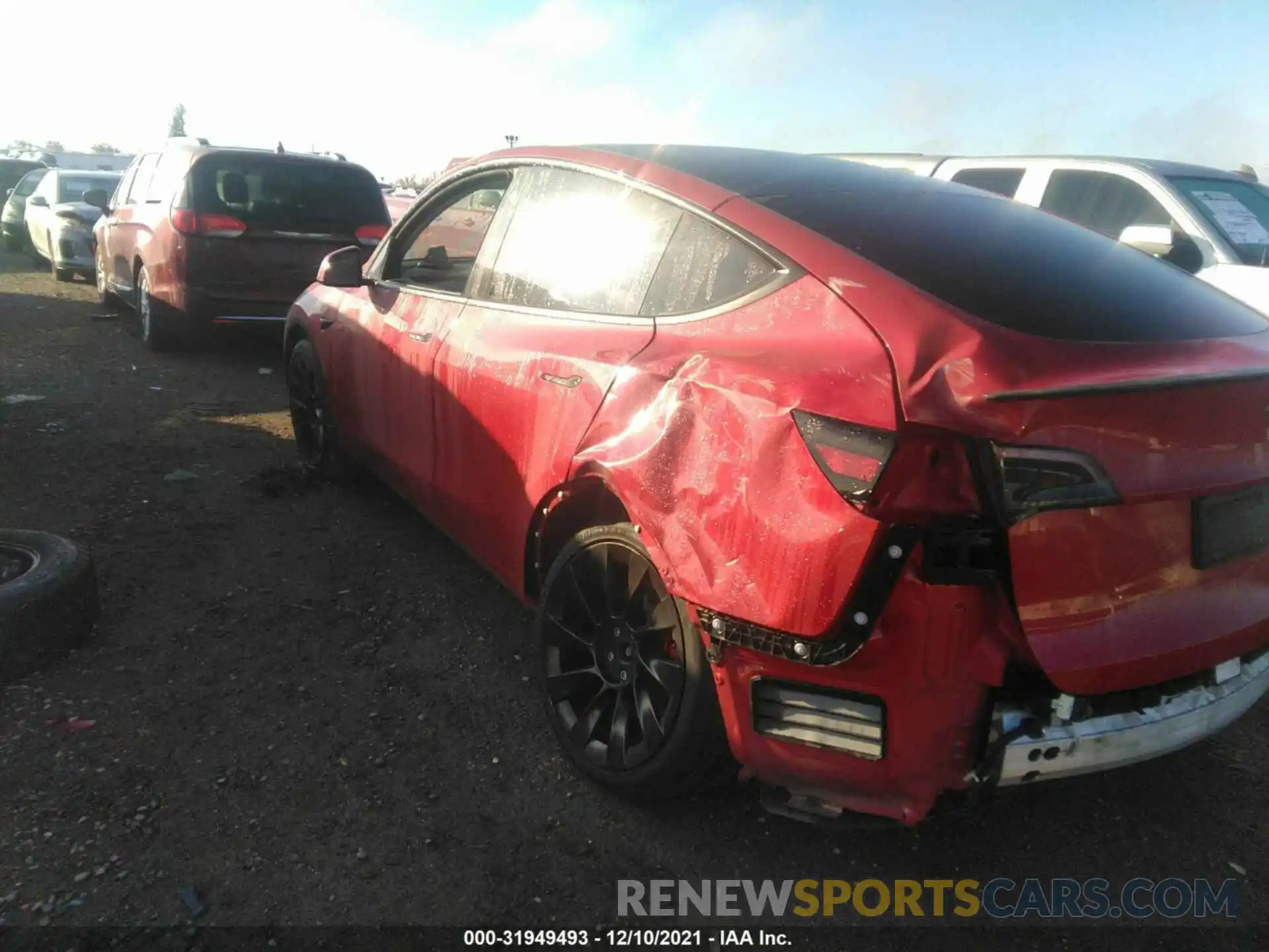 5 Photograph of a damaged car 5YJYGDEE9LF052128 TESLA MODEL Y 2020