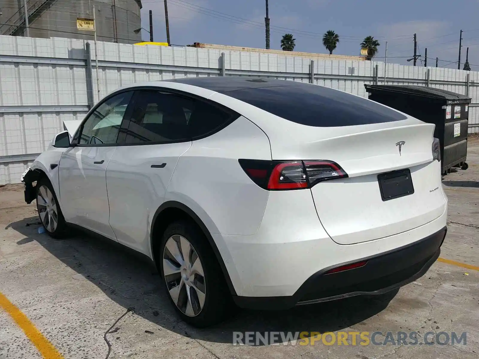 3 Photograph of a damaged car 5YJYGDEE9LF055529 TESLA MODEL Y 2020