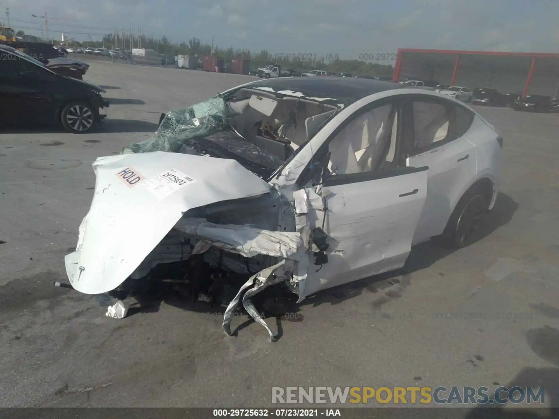 2 Photograph of a damaged car 5YJYGDEE9LF058544 TESLA MODEL Y 2020