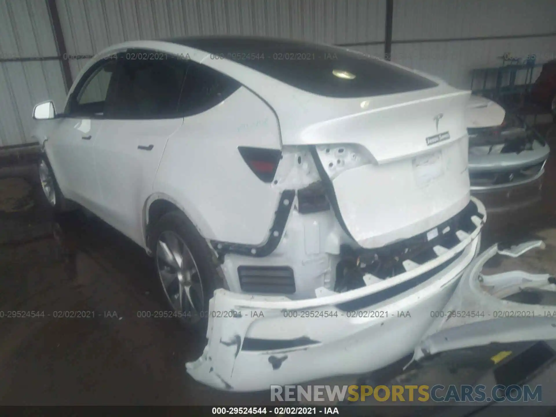 3 Photograph of a damaged car 5YJYGDEEHLF040472 TESLA MODEL Y 2020