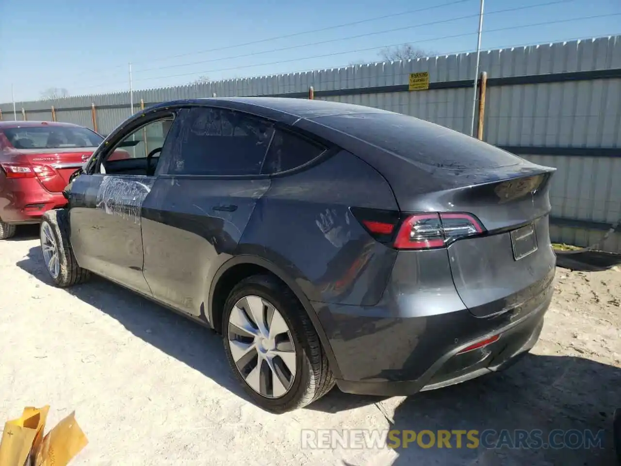 3 Photograph of a damaged car 5YJYGDEEXLF006629 TESLA MODEL Y 2020