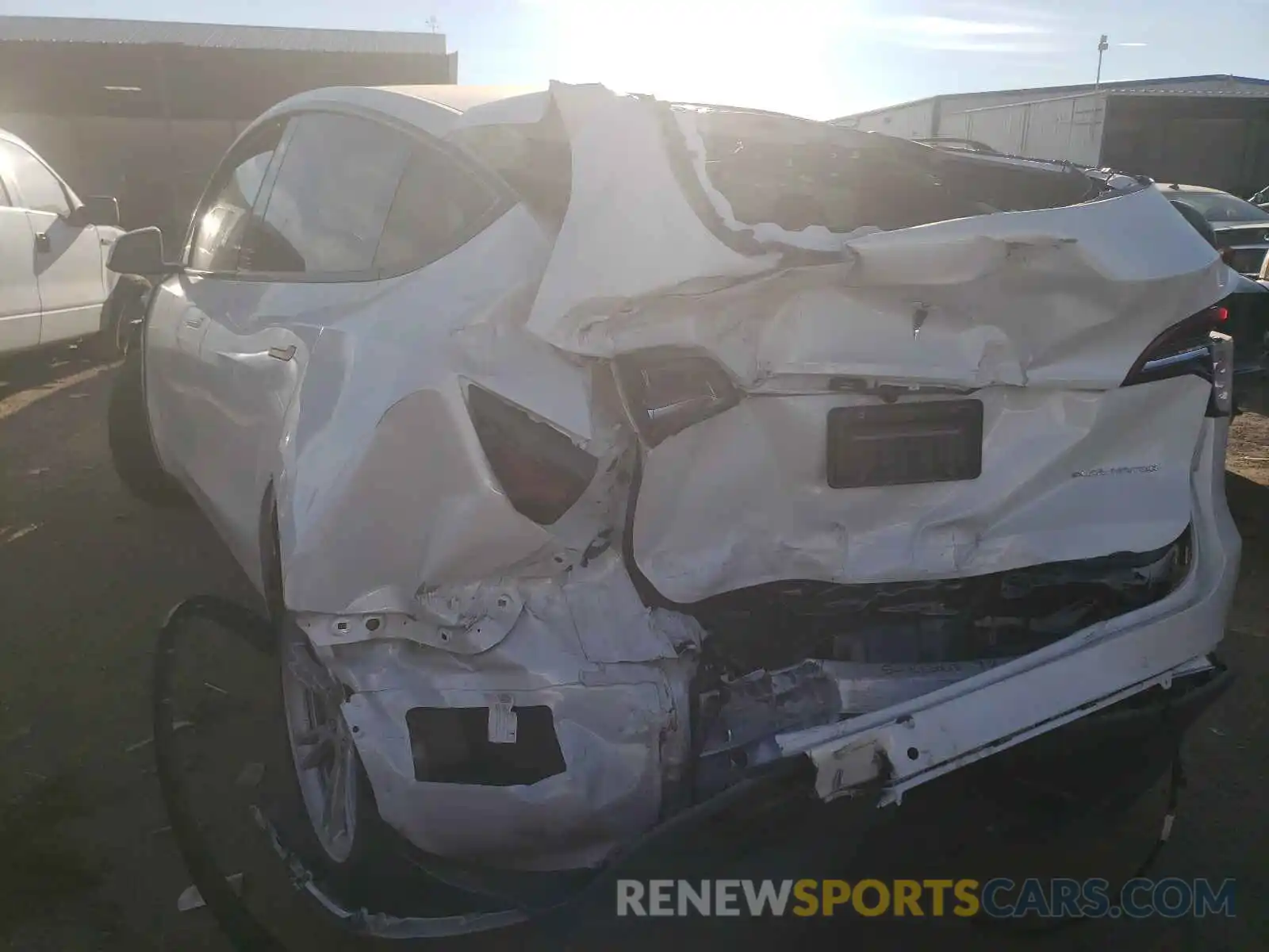 3 Photograph of a damaged car 5YJYGDEEXLF014794 TESLA MODEL Y 2020