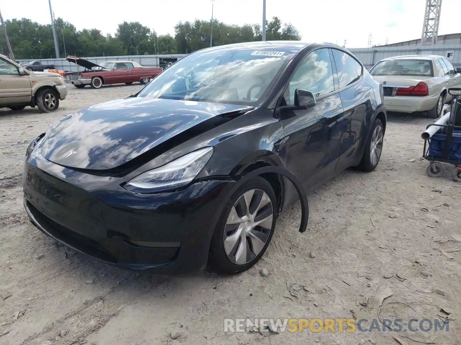 2 Photograph of a damaged car 5YJYGDEEXLF017923 TESLA MODEL Y 2020