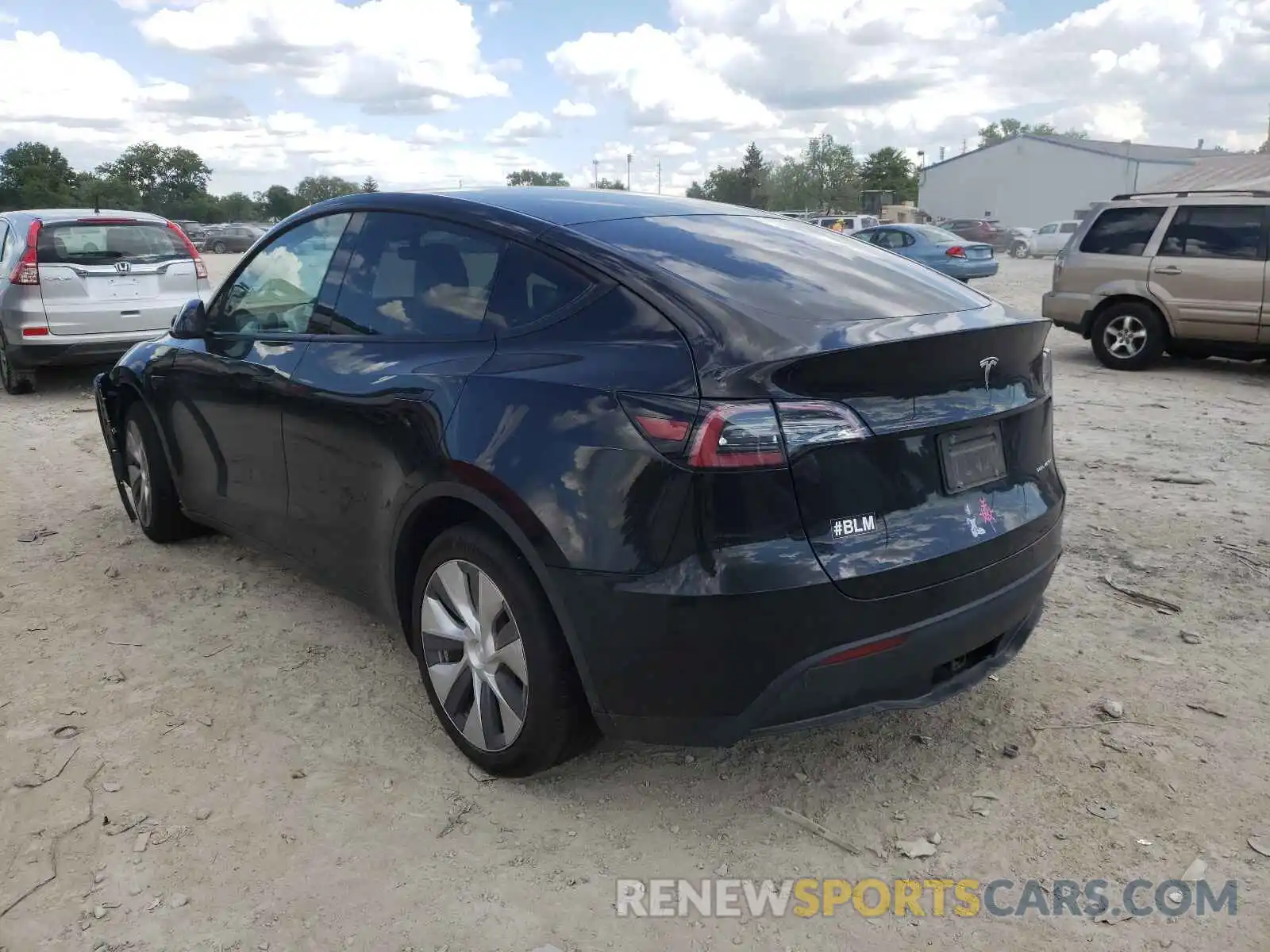 3 Photograph of a damaged car 5YJYGDEEXLF017923 TESLA MODEL Y 2020