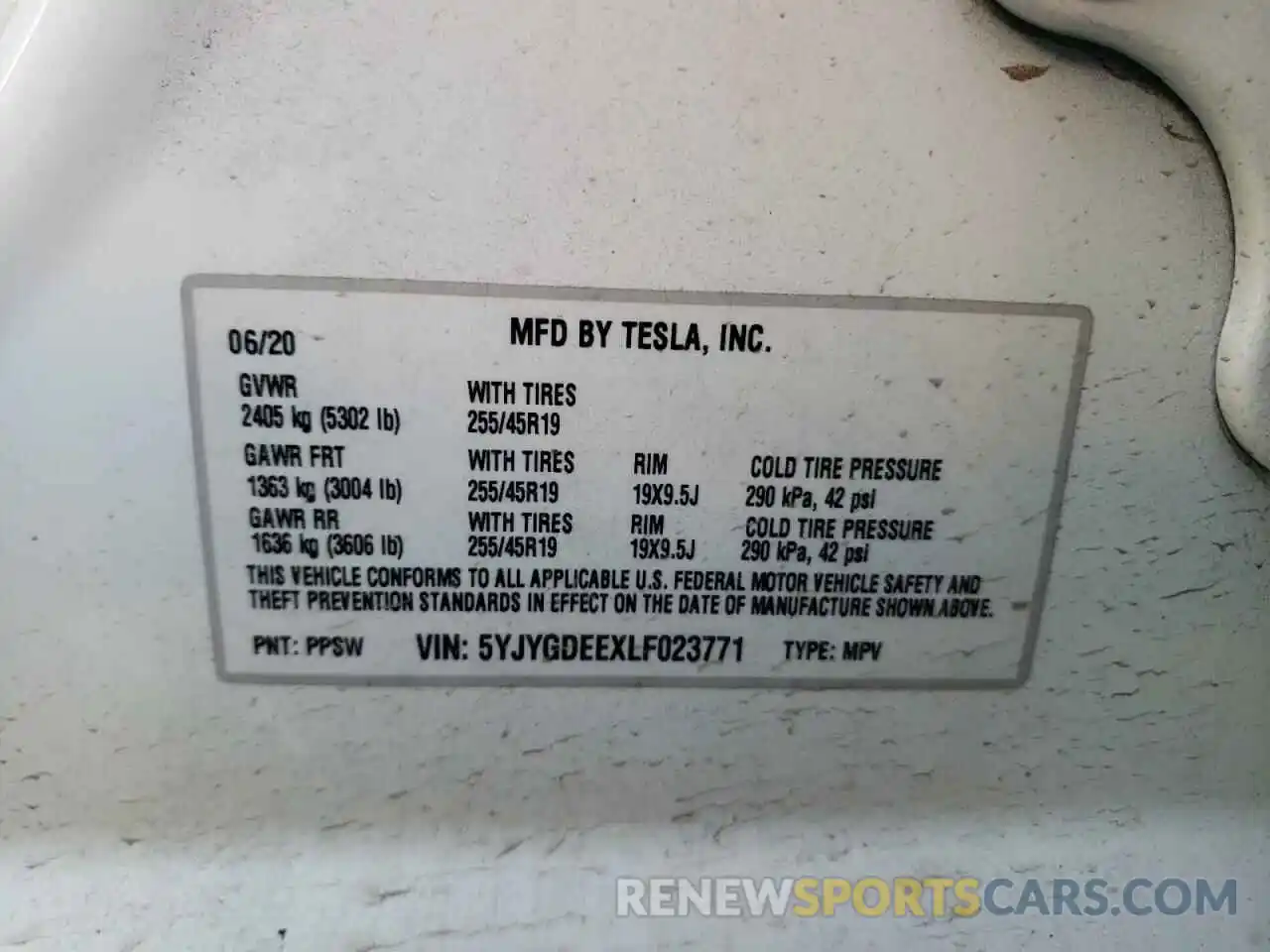 10 Photograph of a damaged car 5YJYGDEEXLF023771 TESLA MODEL Y 2020