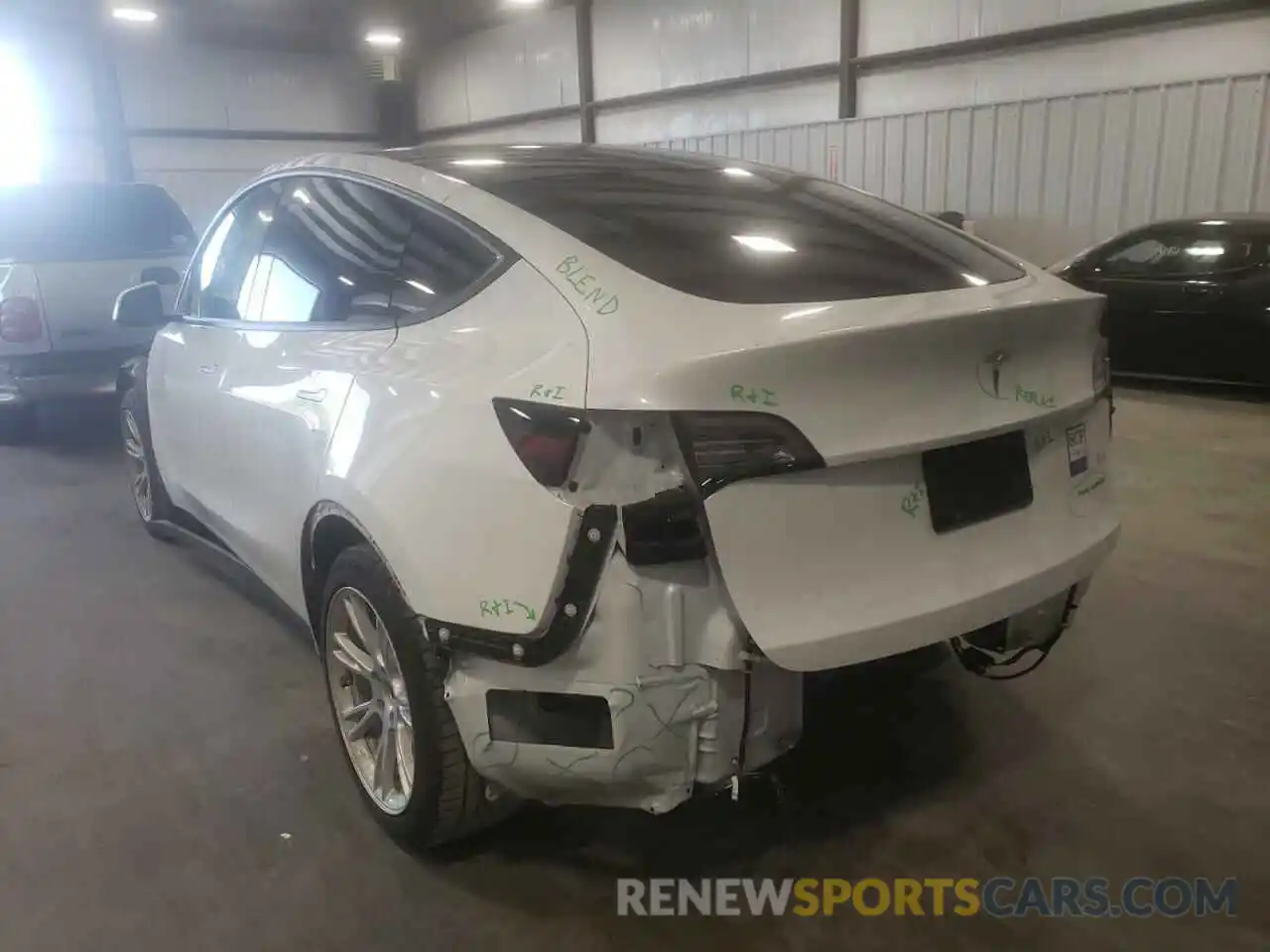 3 Photograph of a damaged car 5YJYGDEEXLF026508 TESLA MODEL Y 2020