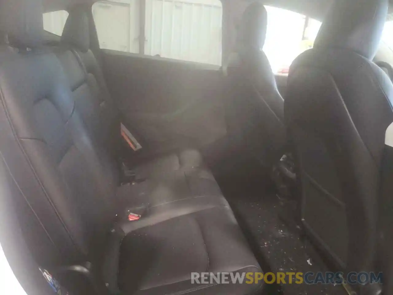 6 Photograph of a damaged car 5YJYGDEEXLF026508 TESLA MODEL Y 2020