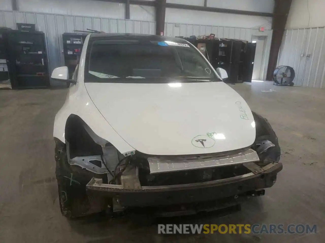 9 Photograph of a damaged car 5YJYGDEEXLF026508 TESLA MODEL Y 2020