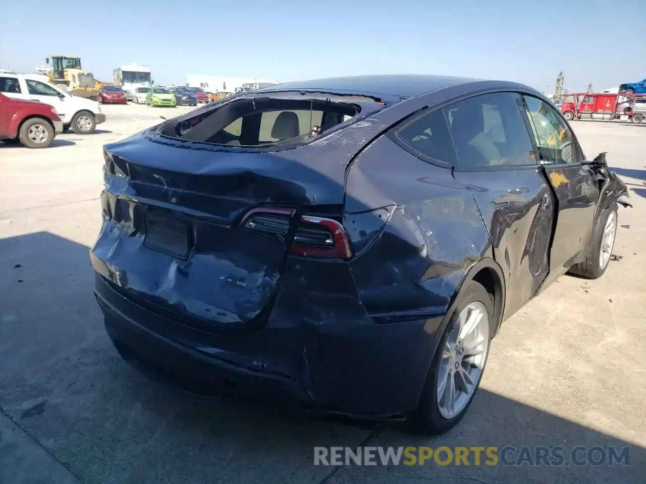 4 Photograph of a damaged car 5YJYGDEEXLF027383 TESLA MODEL Y 2020