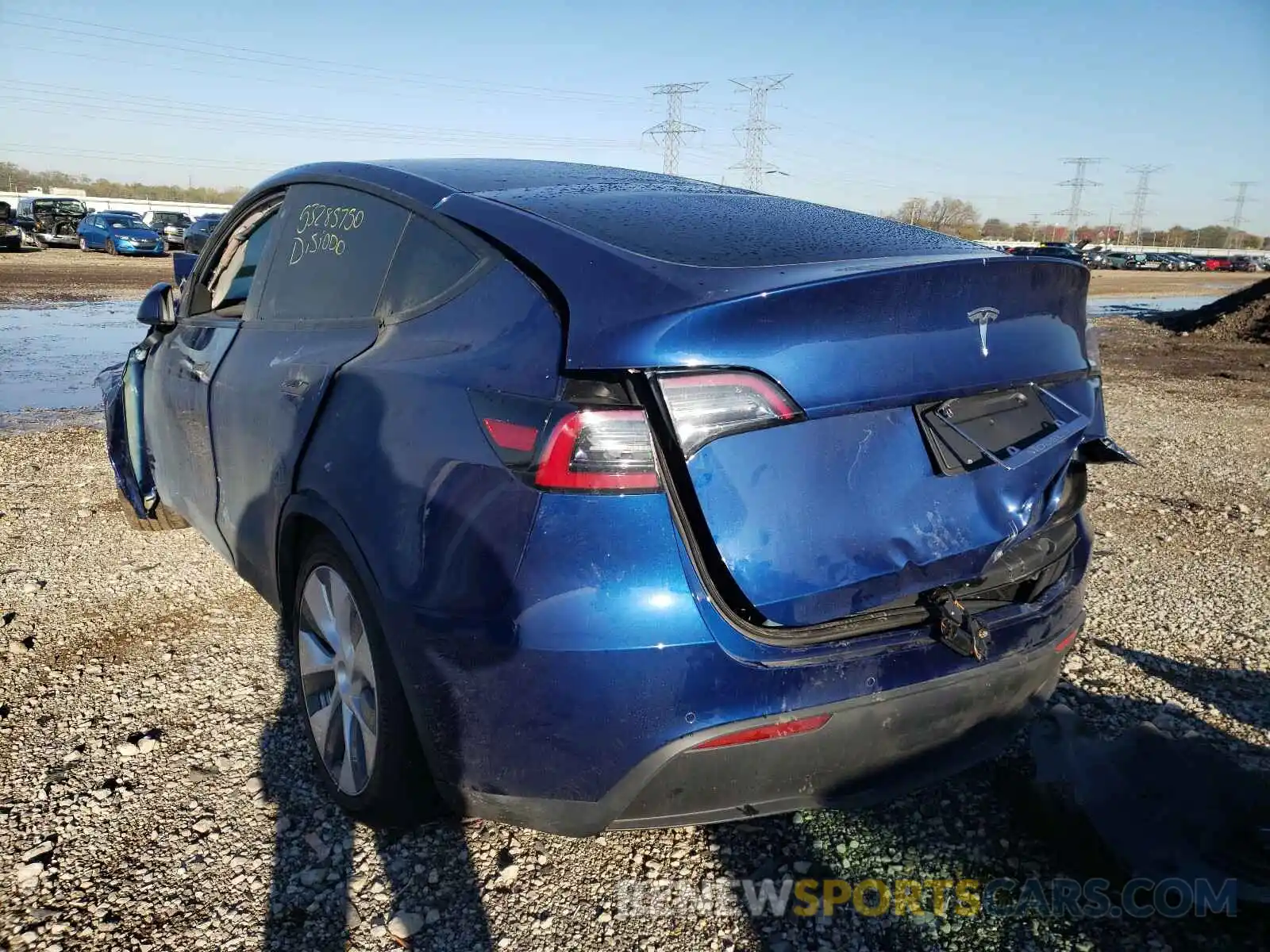 3 Photograph of a damaged car 5YJYGDEEXLF027612 TESLA MODEL Y 2020