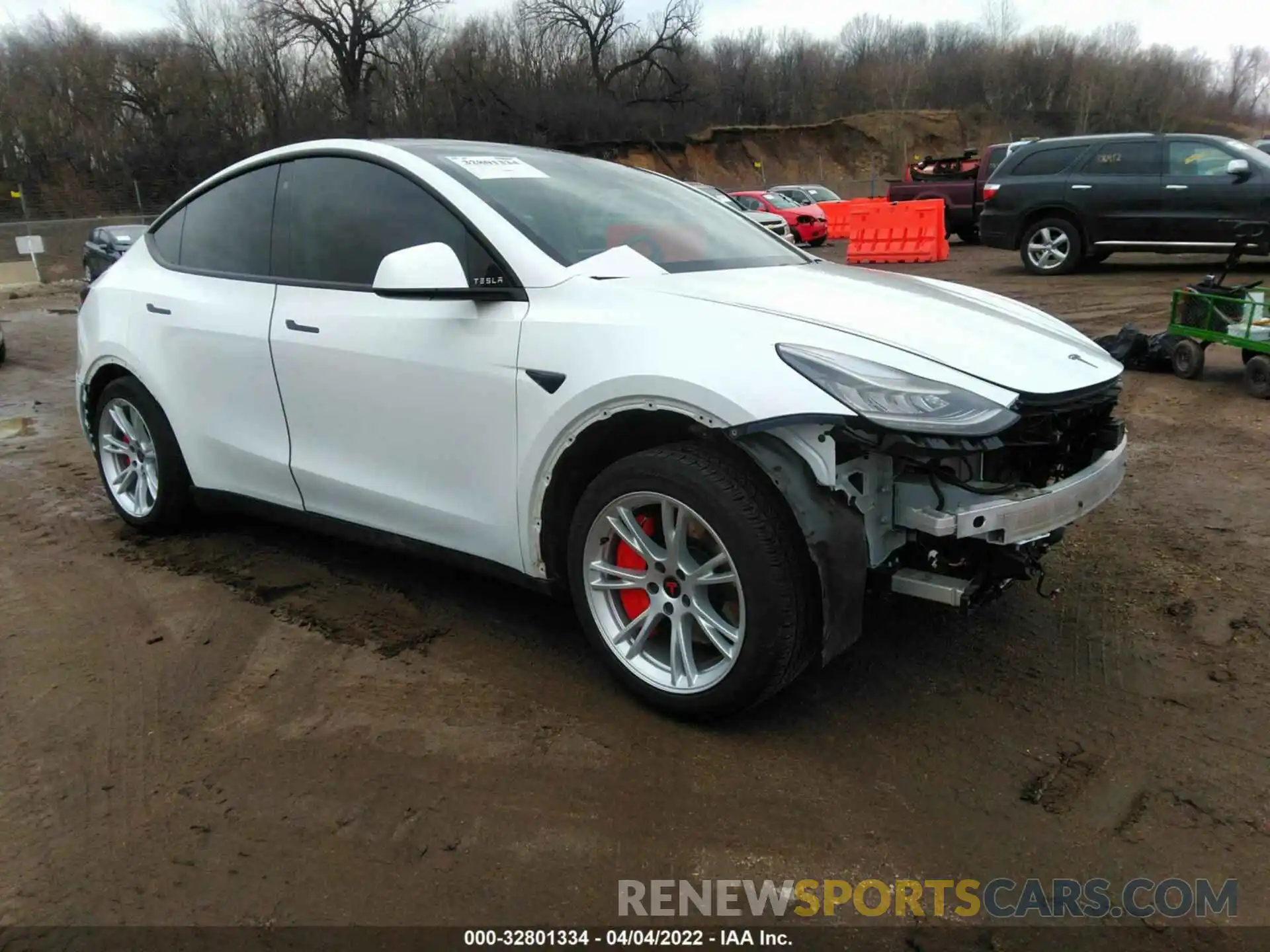 1 Photograph of a damaged car 5YJYGDEEXLF028419 TESLA MODEL Y 2020