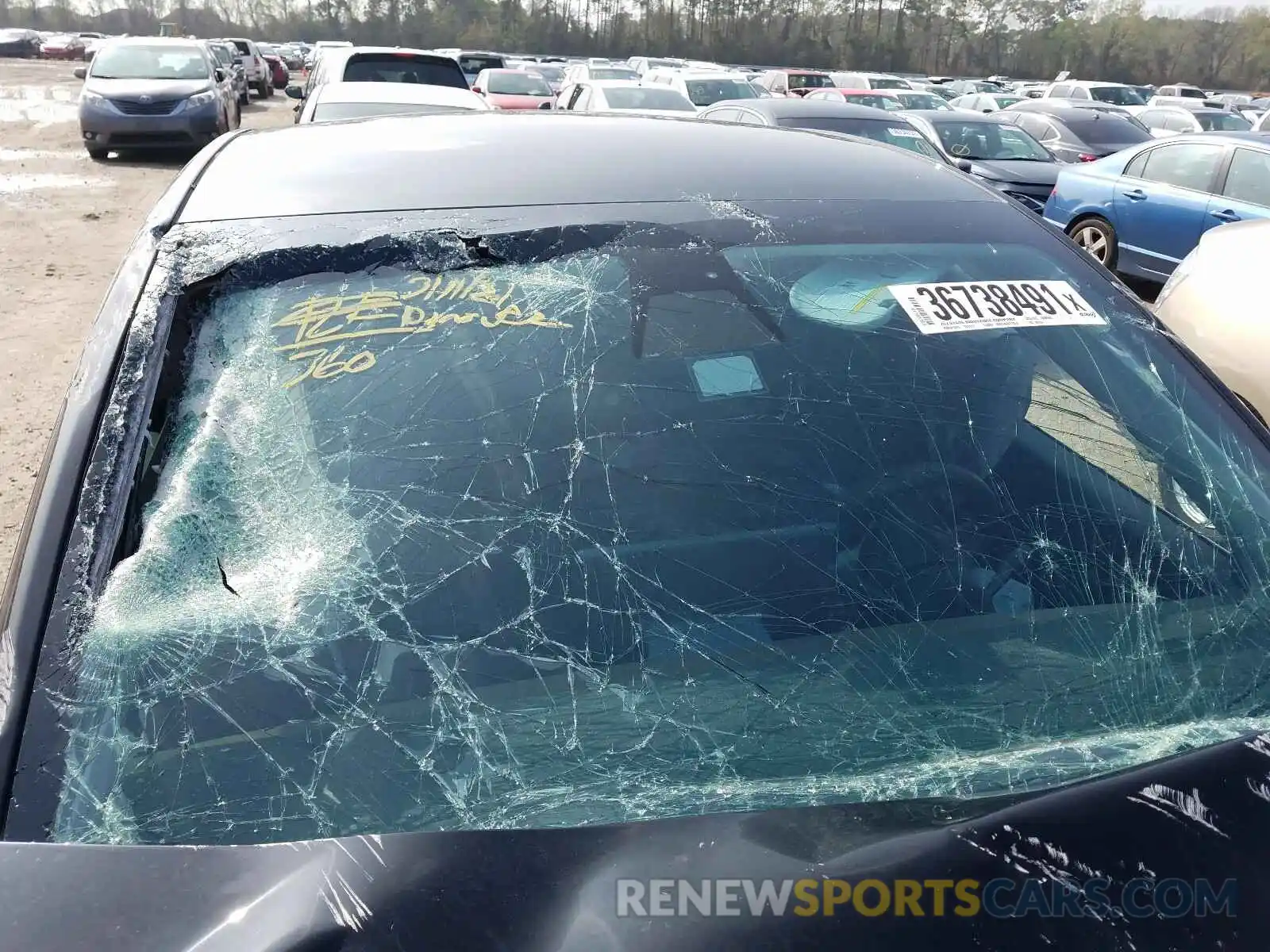 10 Photograph of a damaged car 5YJYGDEEXLF033197 TESLA MODEL Y 2020