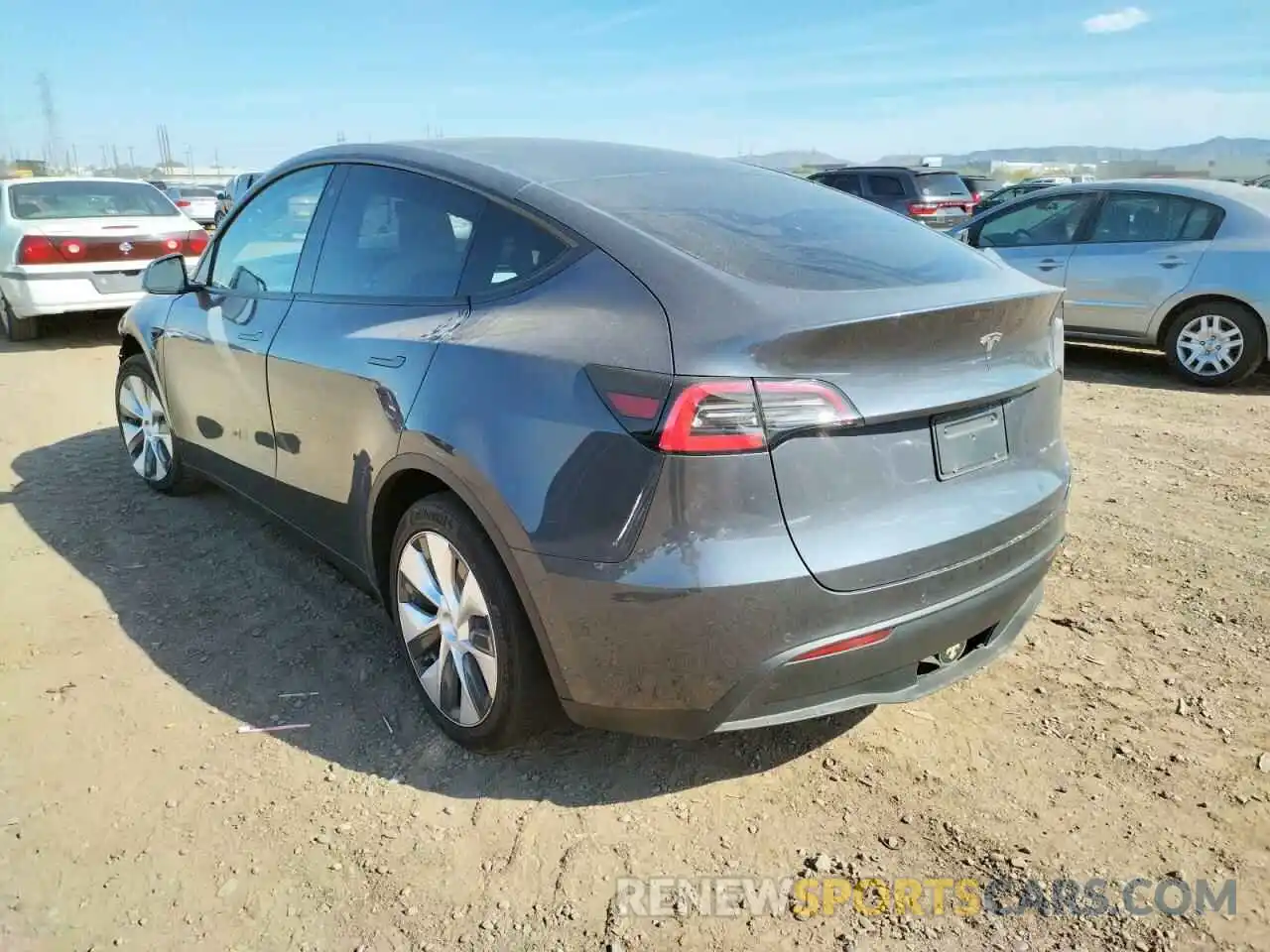 3 Photograph of a damaged car 5YJYGDEEXLF036701 TESLA MODEL Y 2020