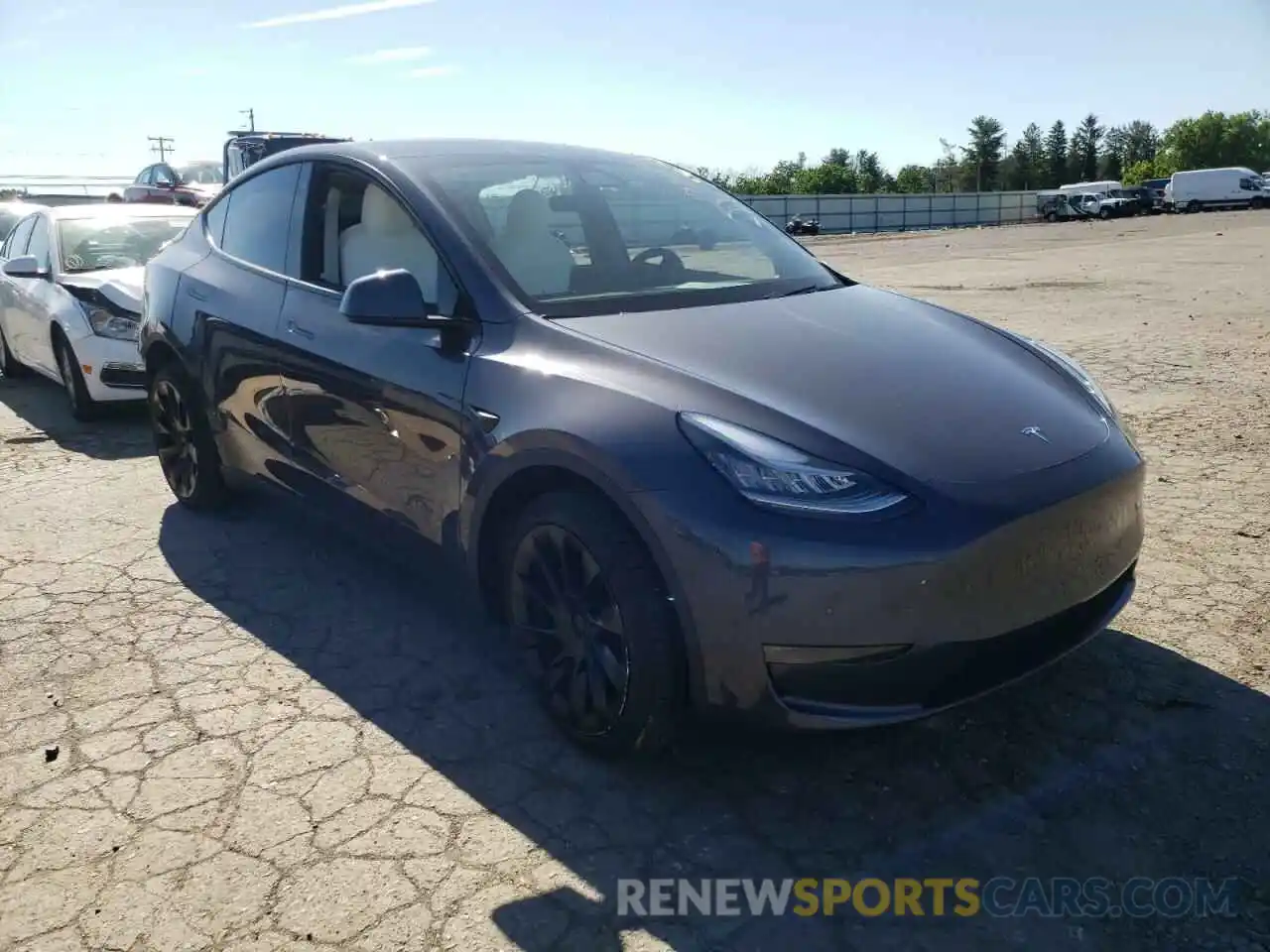 1 Photograph of a damaged car 5YJYGDEEXLF037444 TESLA MODEL Y 2020